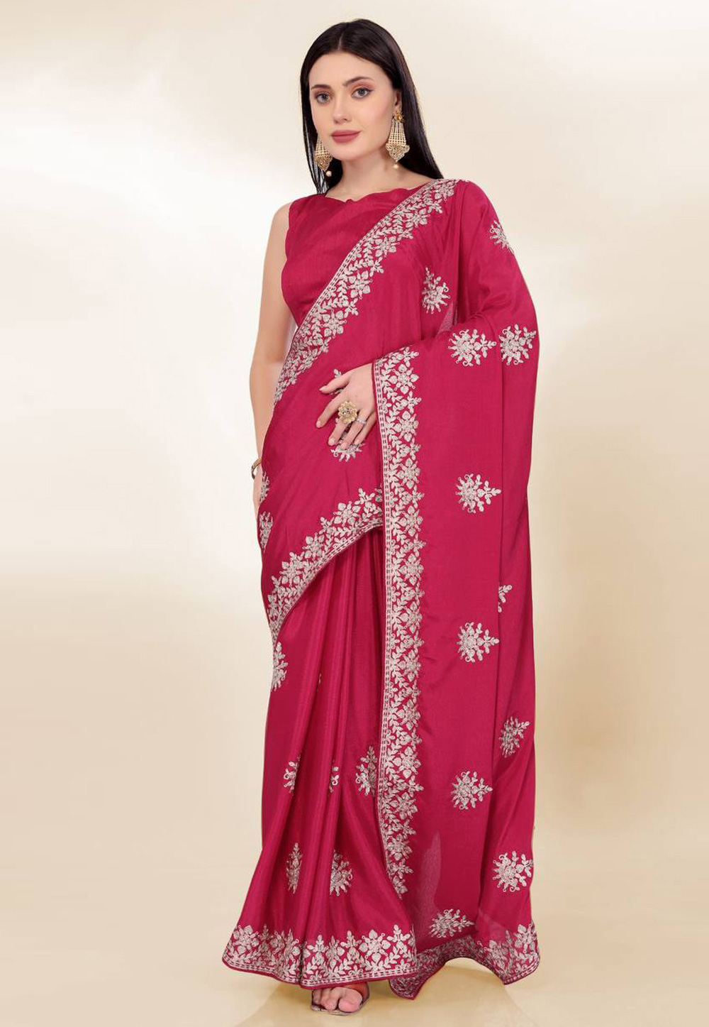 Magenta Chinon Silk Saree With Blouse 305793
