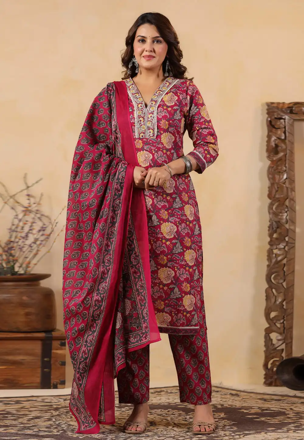 Magenta Cotton Readymade Pakistani Suit 323779