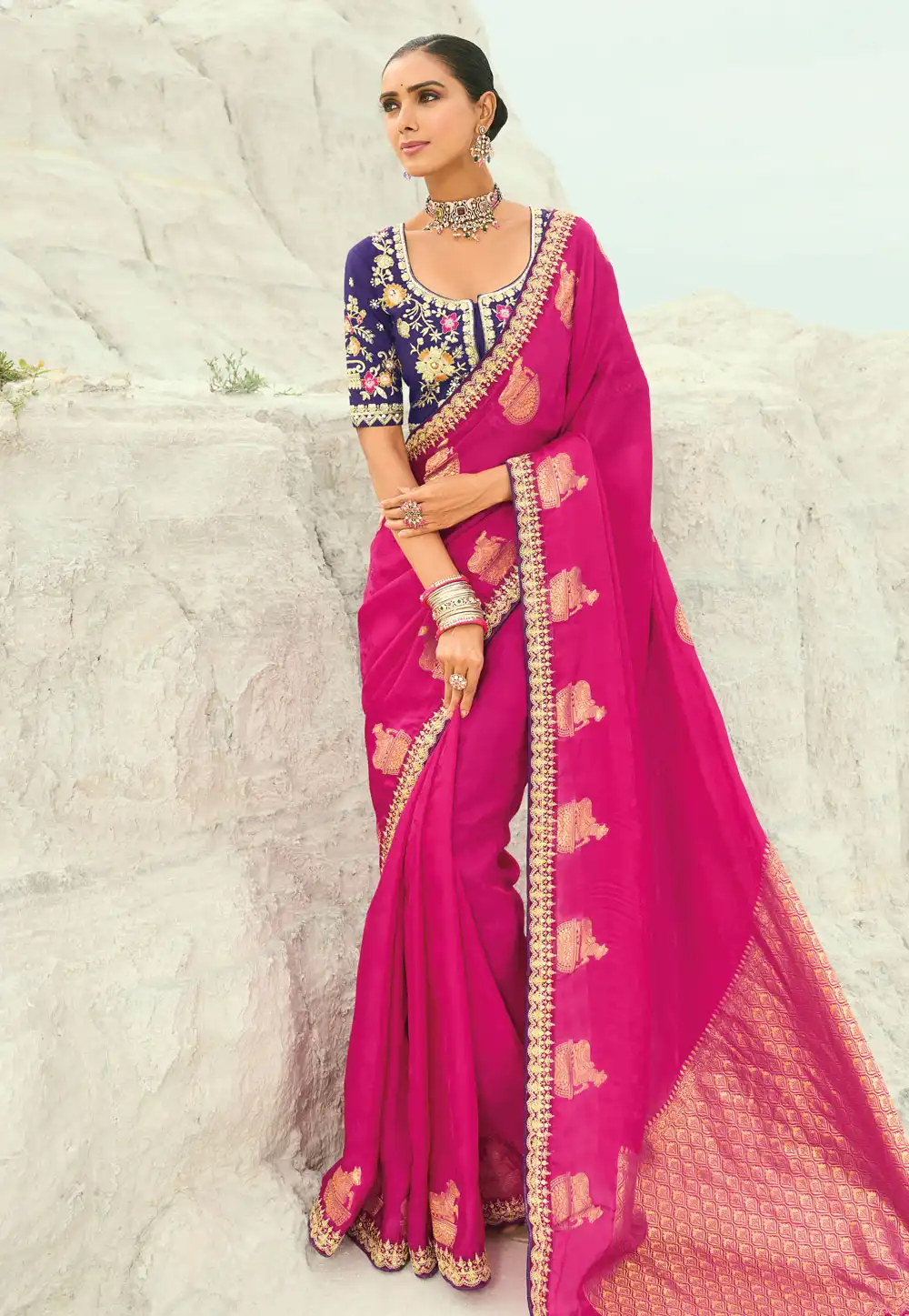 Magenta Organza Saree With Blouse 319293