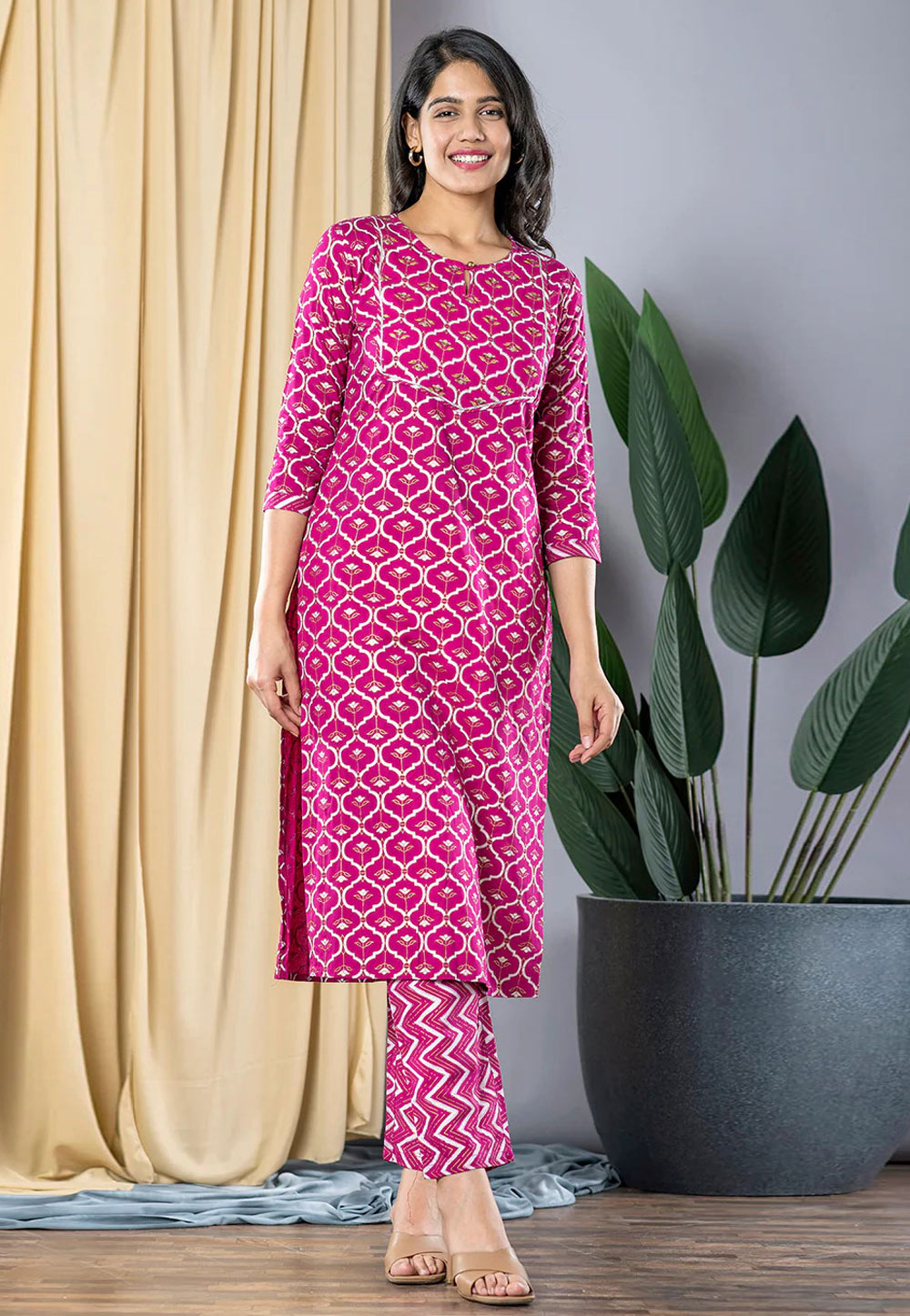 Magenta Rayon Kurta Set With Pant 311947