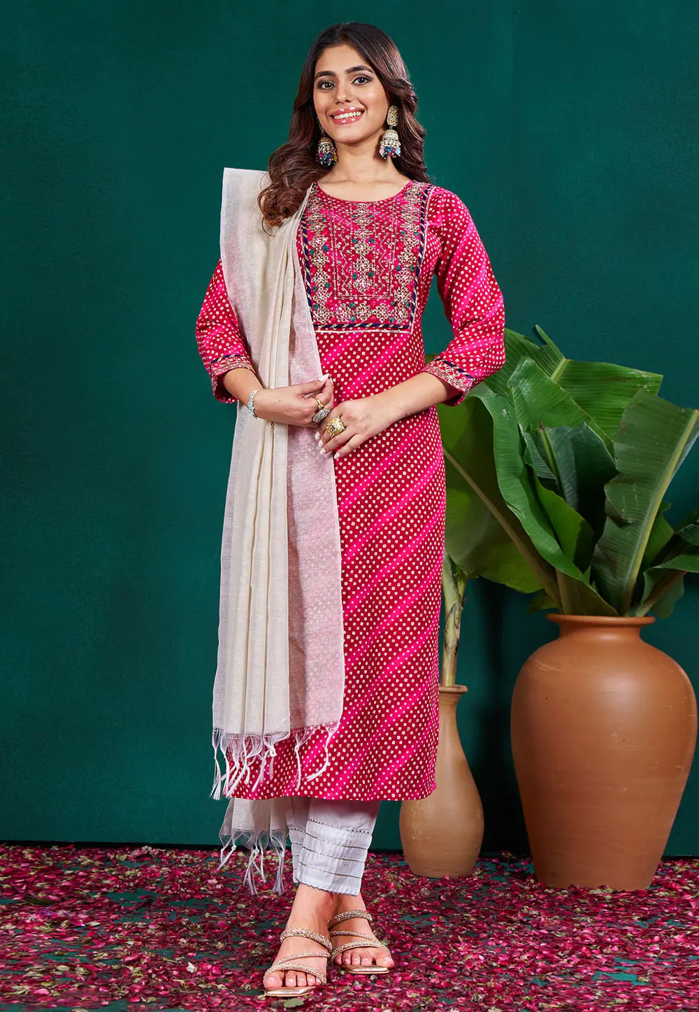 Magenta Rayon Readymade Pakistani Suit 299290