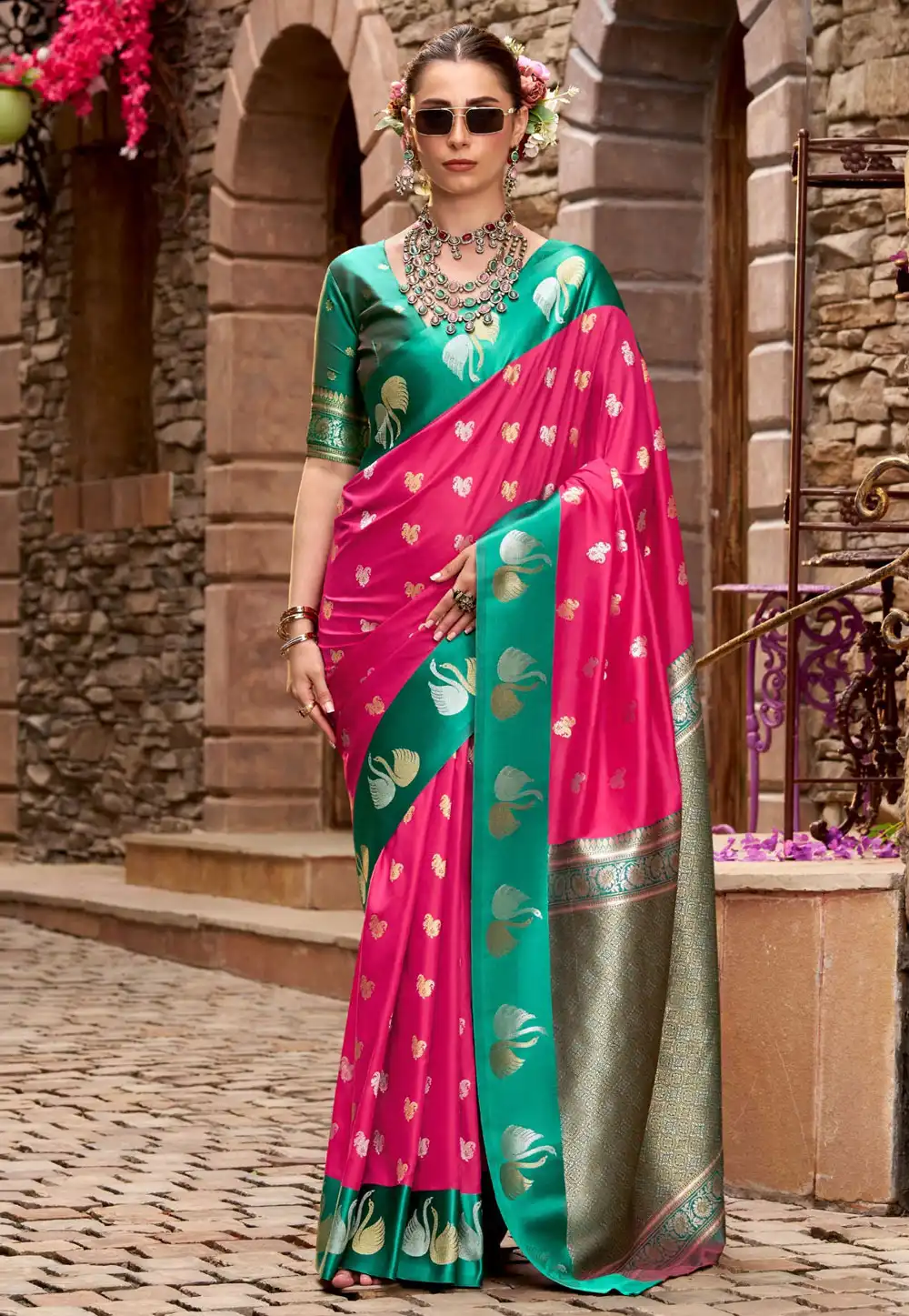 Magenta Satin Silk Saree With Blouse 318338