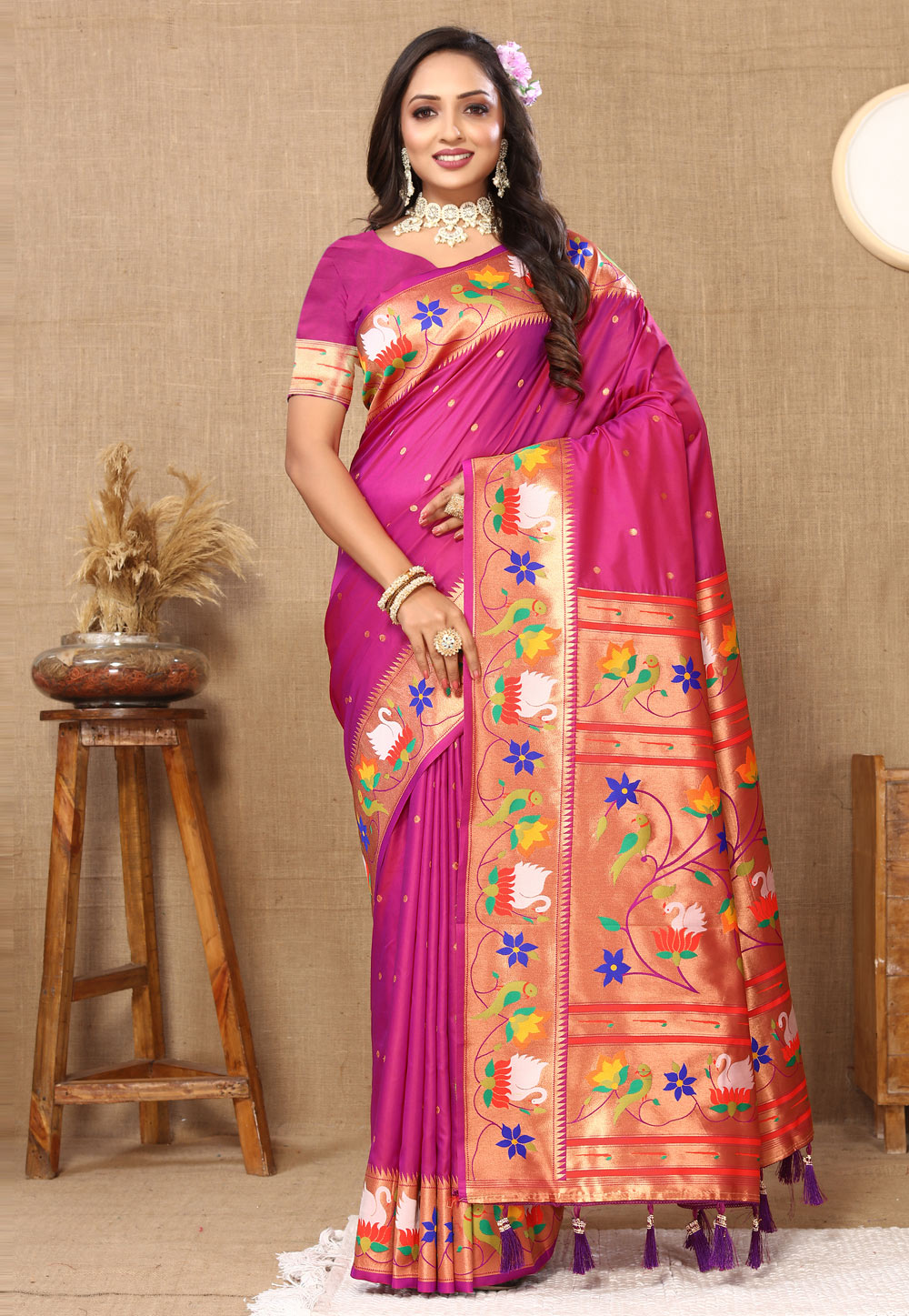 Magenta Silk Paithani Saree 308355