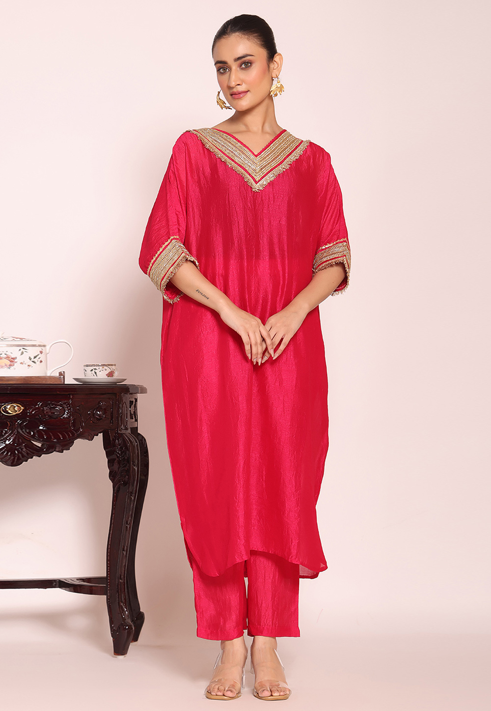 Magenta Silk Readymade Kaftan 325523