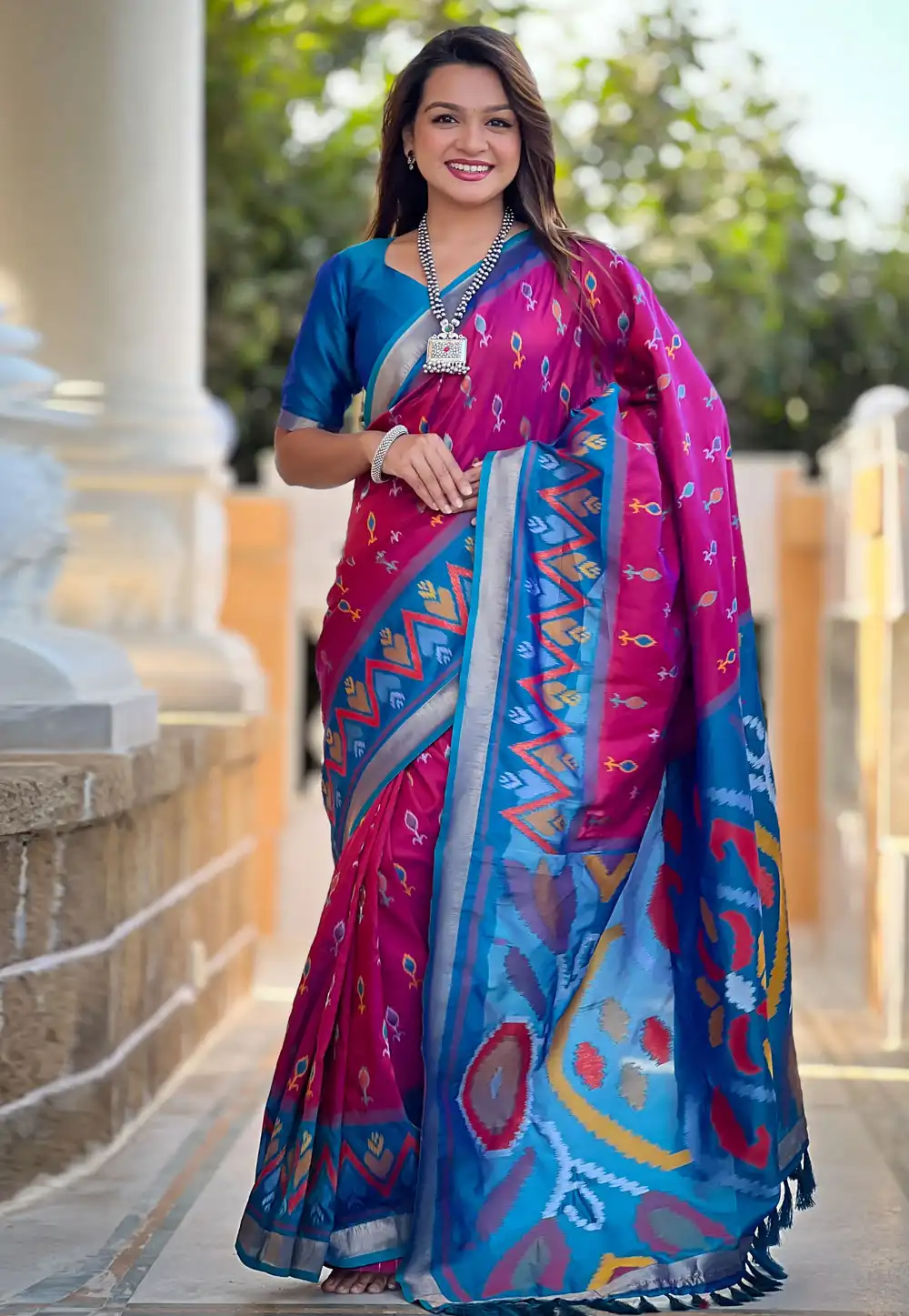 Magenta Silk Saree With Blouse 306537