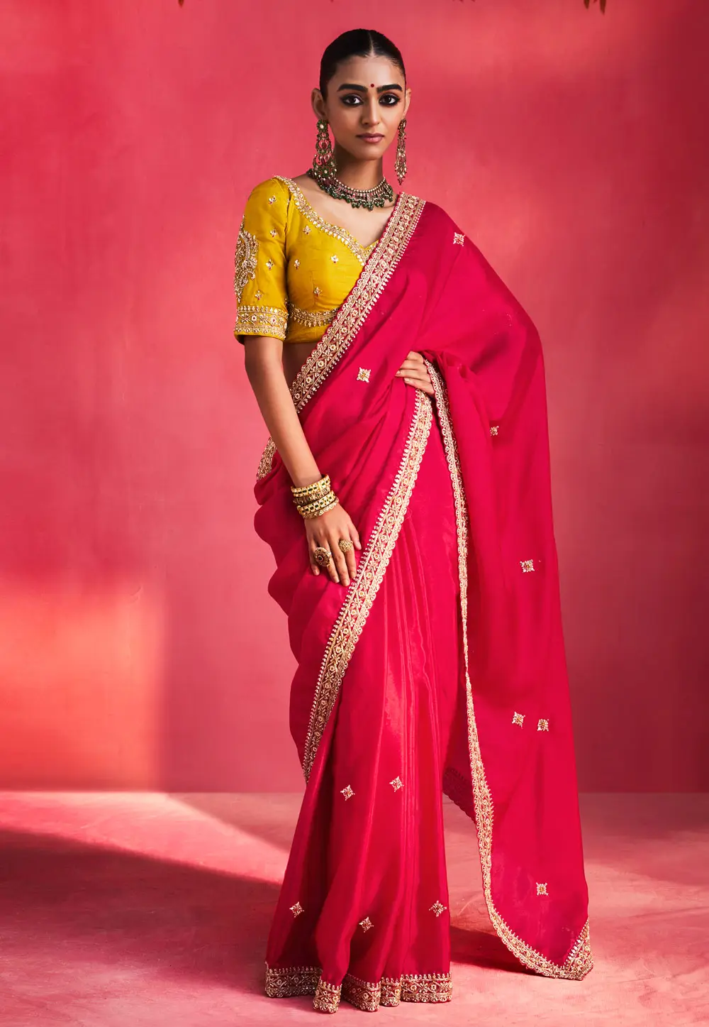 Magenta Silk Saree With Blouse 335335