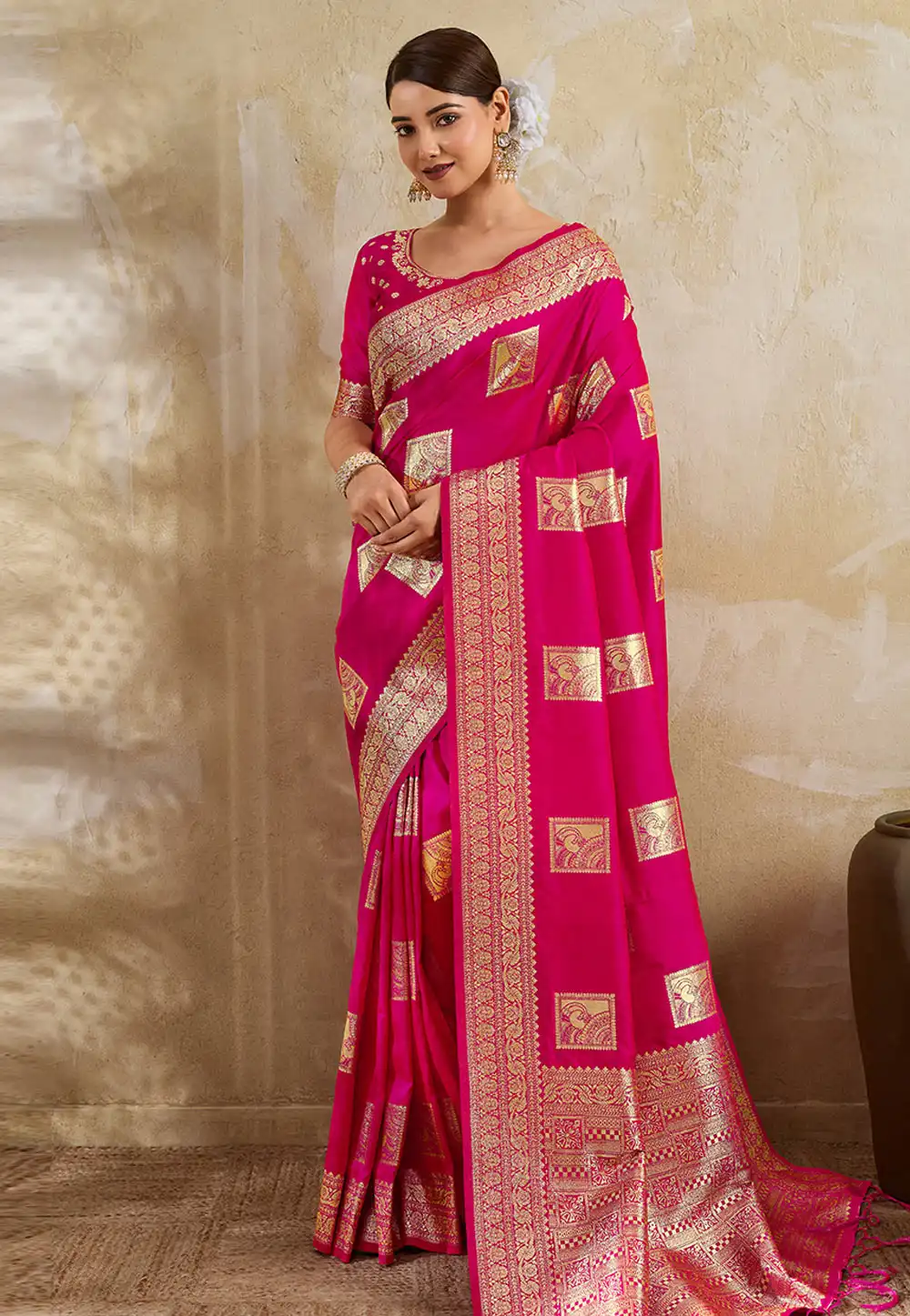 Magenta Silk Saree With Blouse 328752