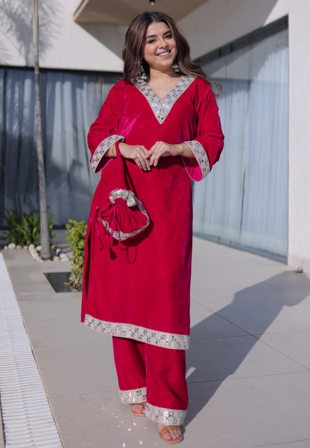 Magenta Velvet Kurta Set With Pent 322427