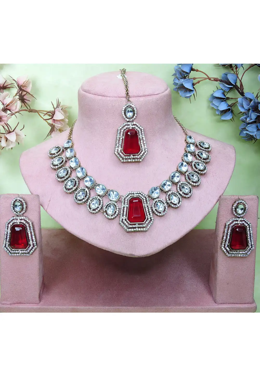 Maroon Alloy Necklace Set With Earrings and Maang Tikka 329843