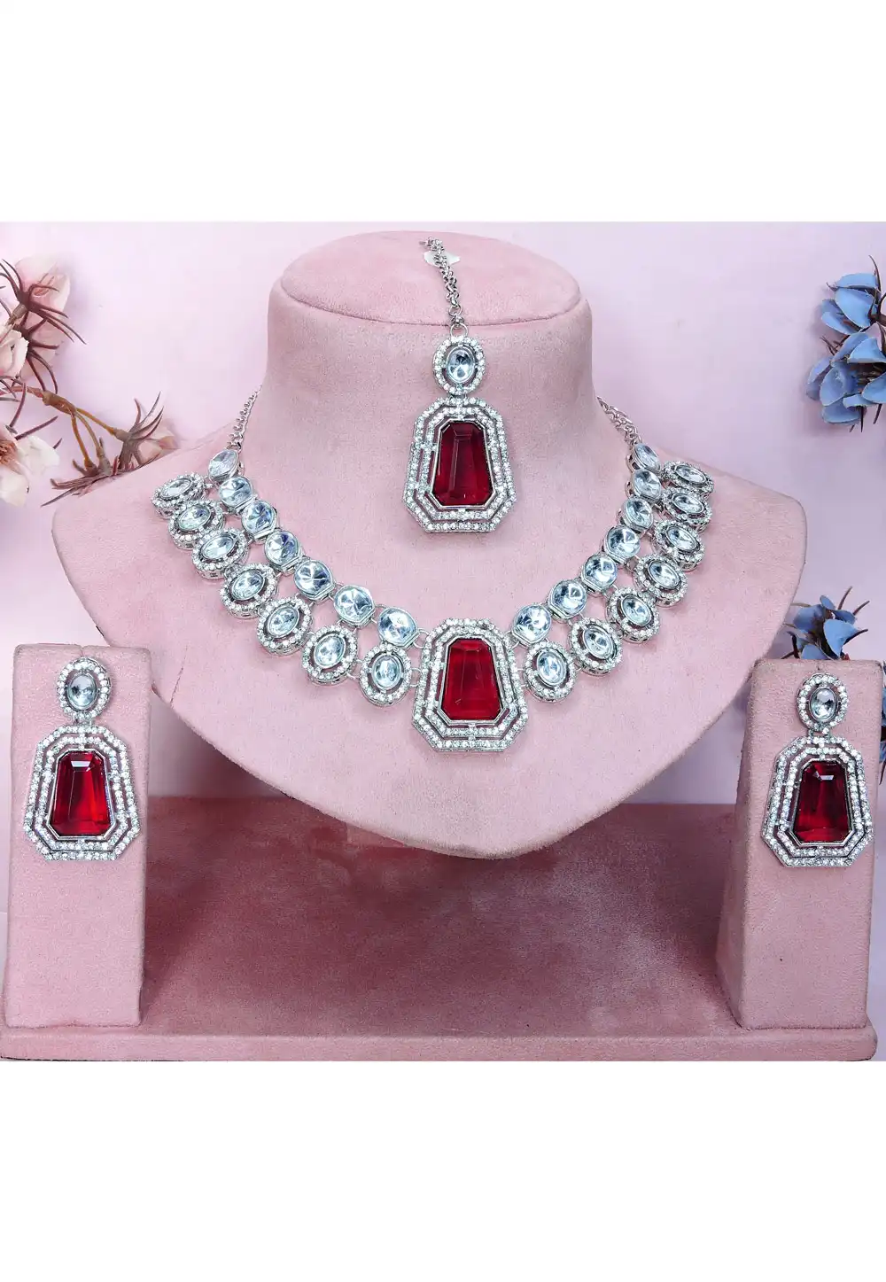 Maroon Alloy Necklace Set With Earrings and Maang Tikka 329855