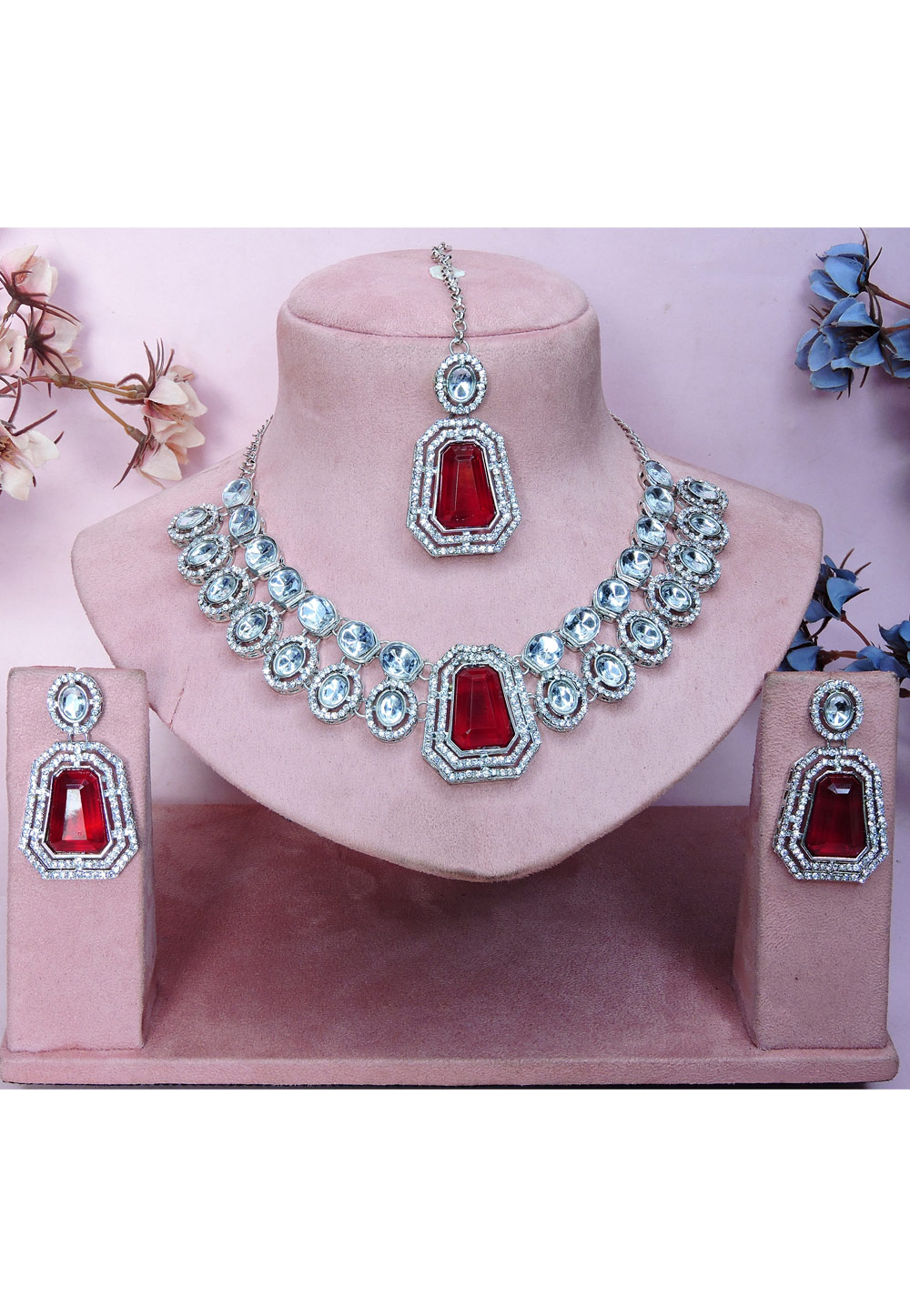 Maroon Alloy Necklace Set With Earrings and Maang Tikka 329859