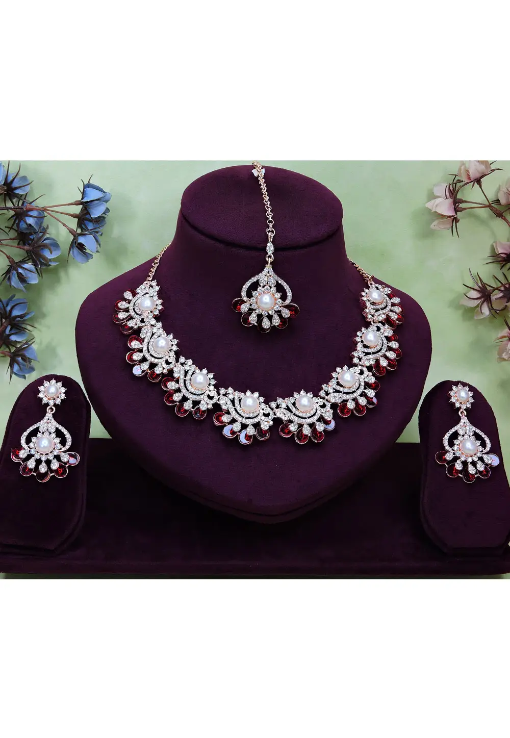 Maroon Alloy Necklace Set With Earrings and Maang Tikka 332158