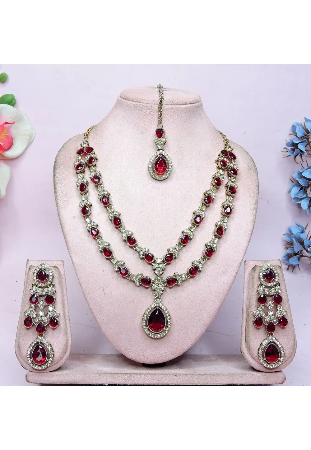 Maroon Alloy Necklace Set With Earrings and Maang Tikka 336722