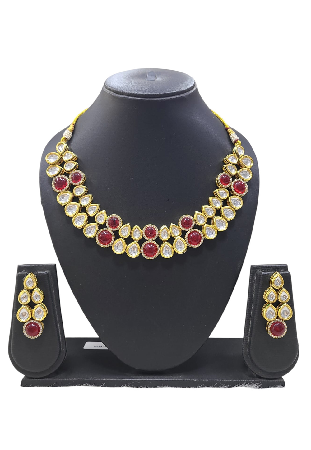 Maroon Alloy Necklace With Earrings 313524