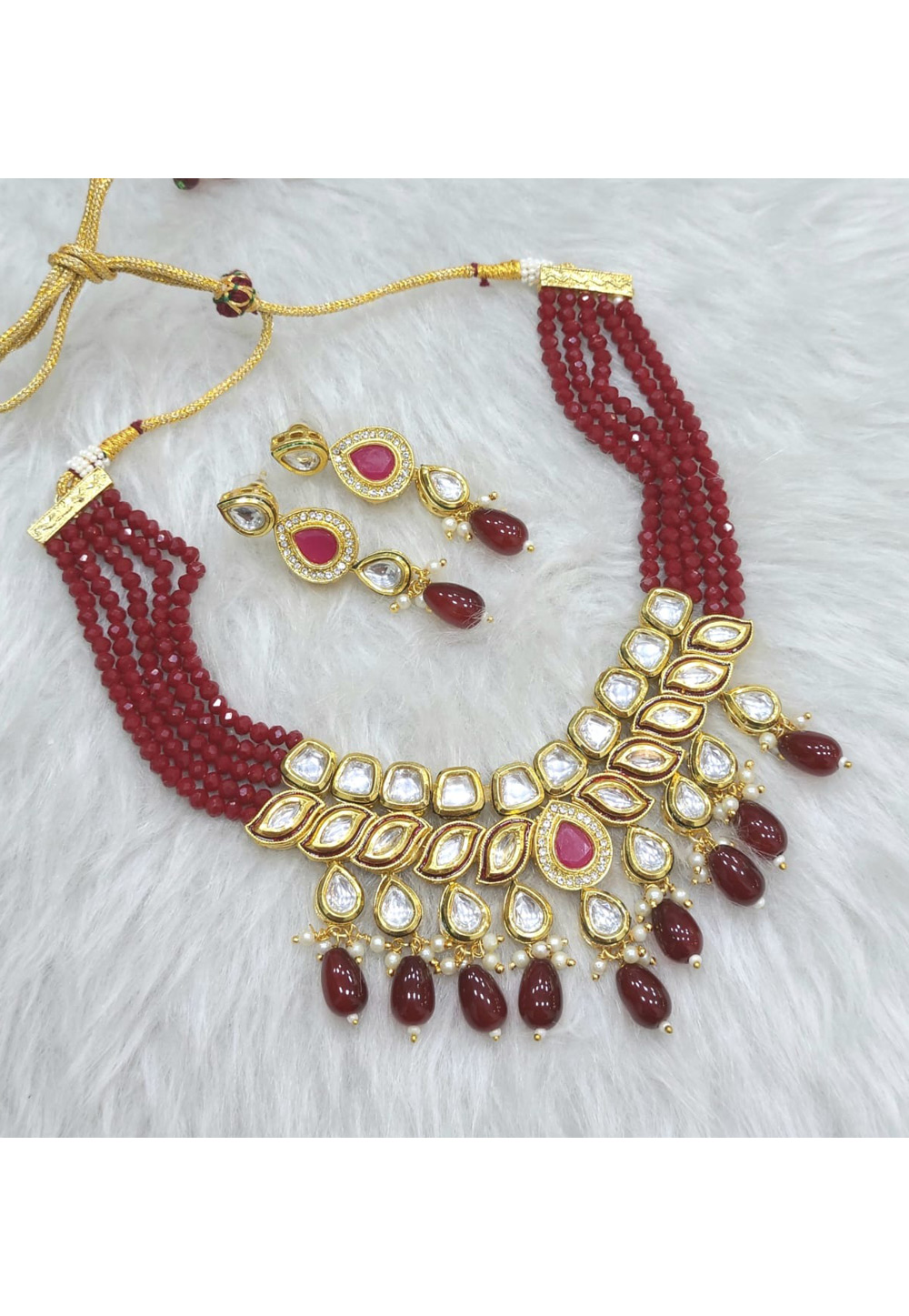 Maroon Alloy Necklace With Earrings 313536