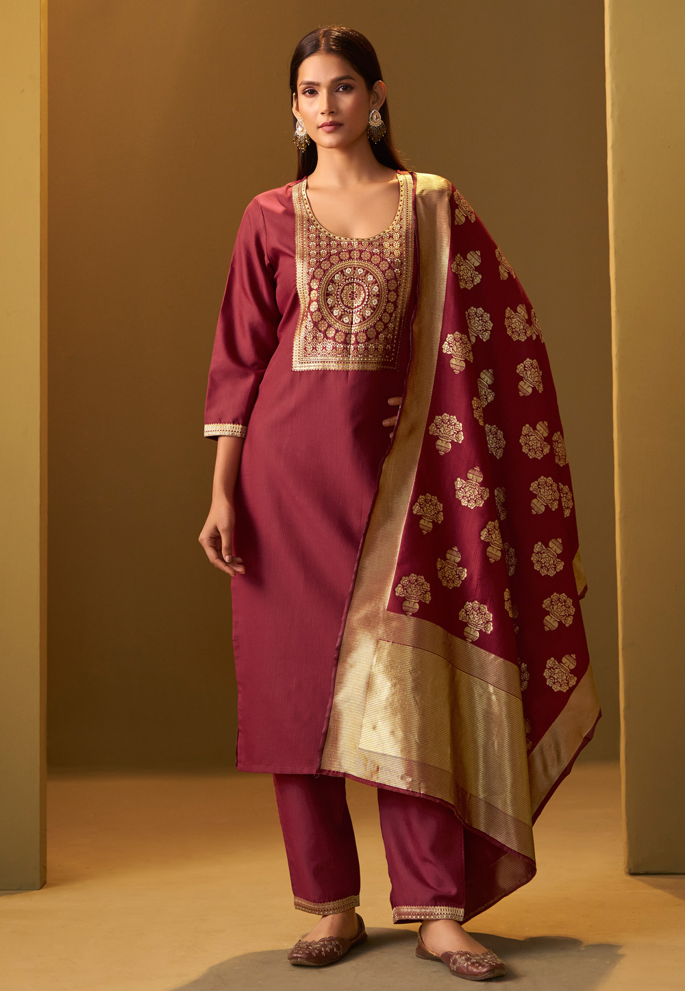 Maroon Cotton Readymade Pakistani Suit 321832