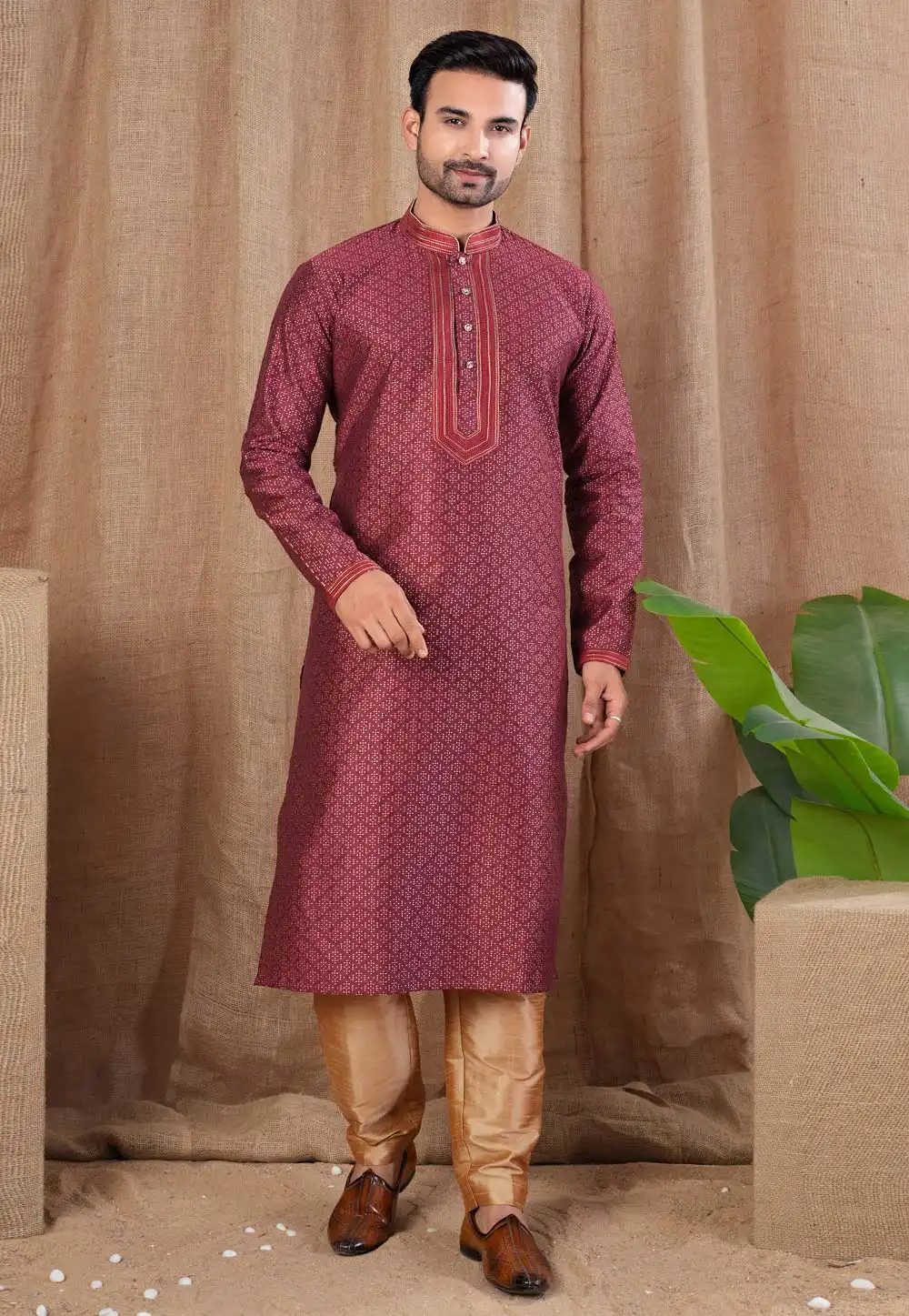 Maroon Jacquard Kurta Pajama 316428