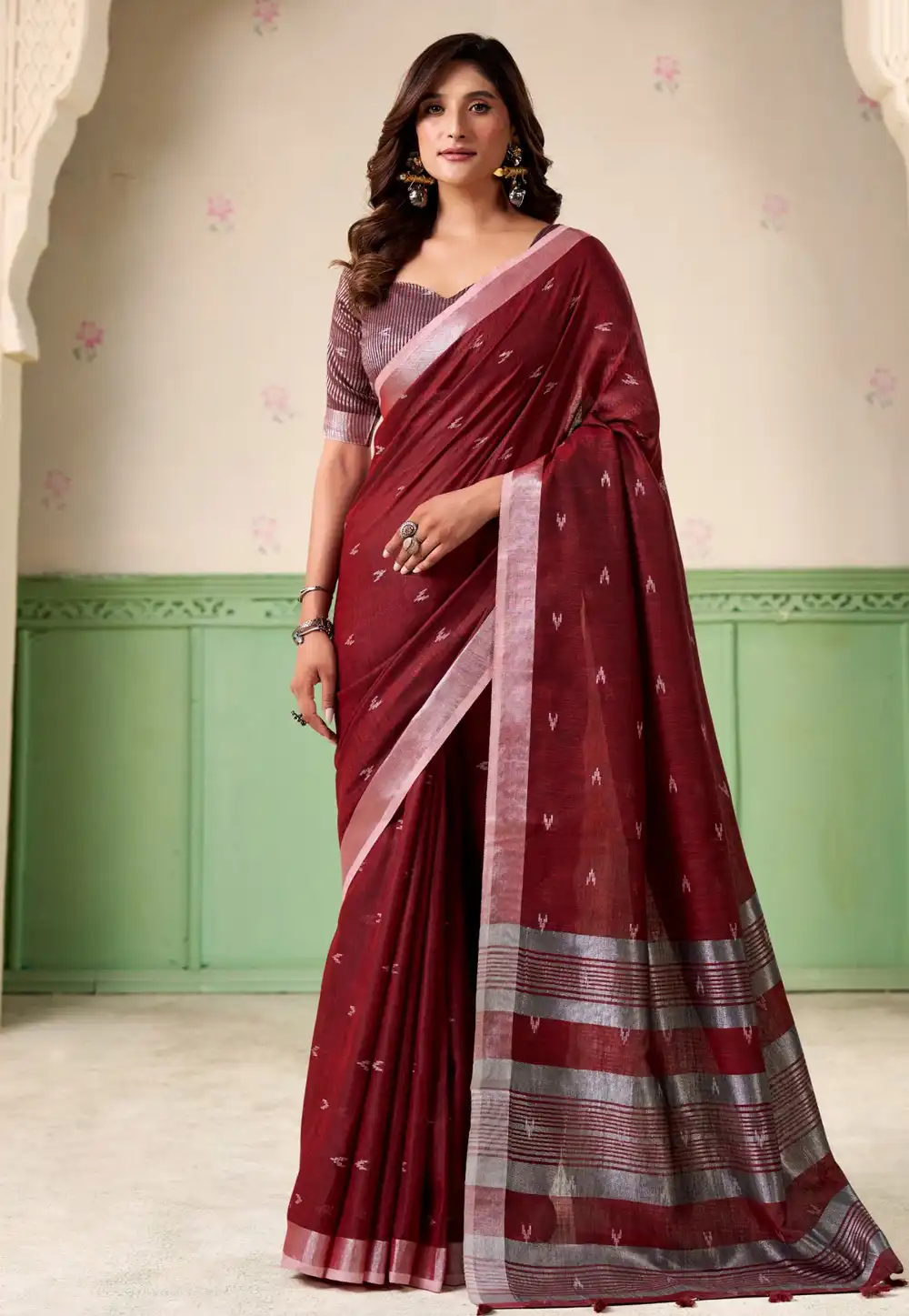 Maroon Linen Saree With Blouse 319711
