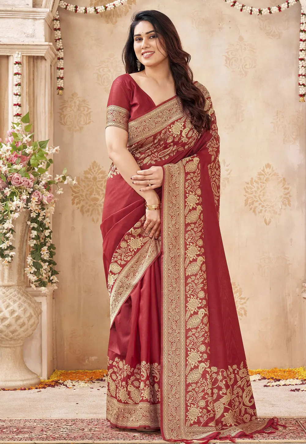 Maroon Raw Silk Saree With Blouse 335990