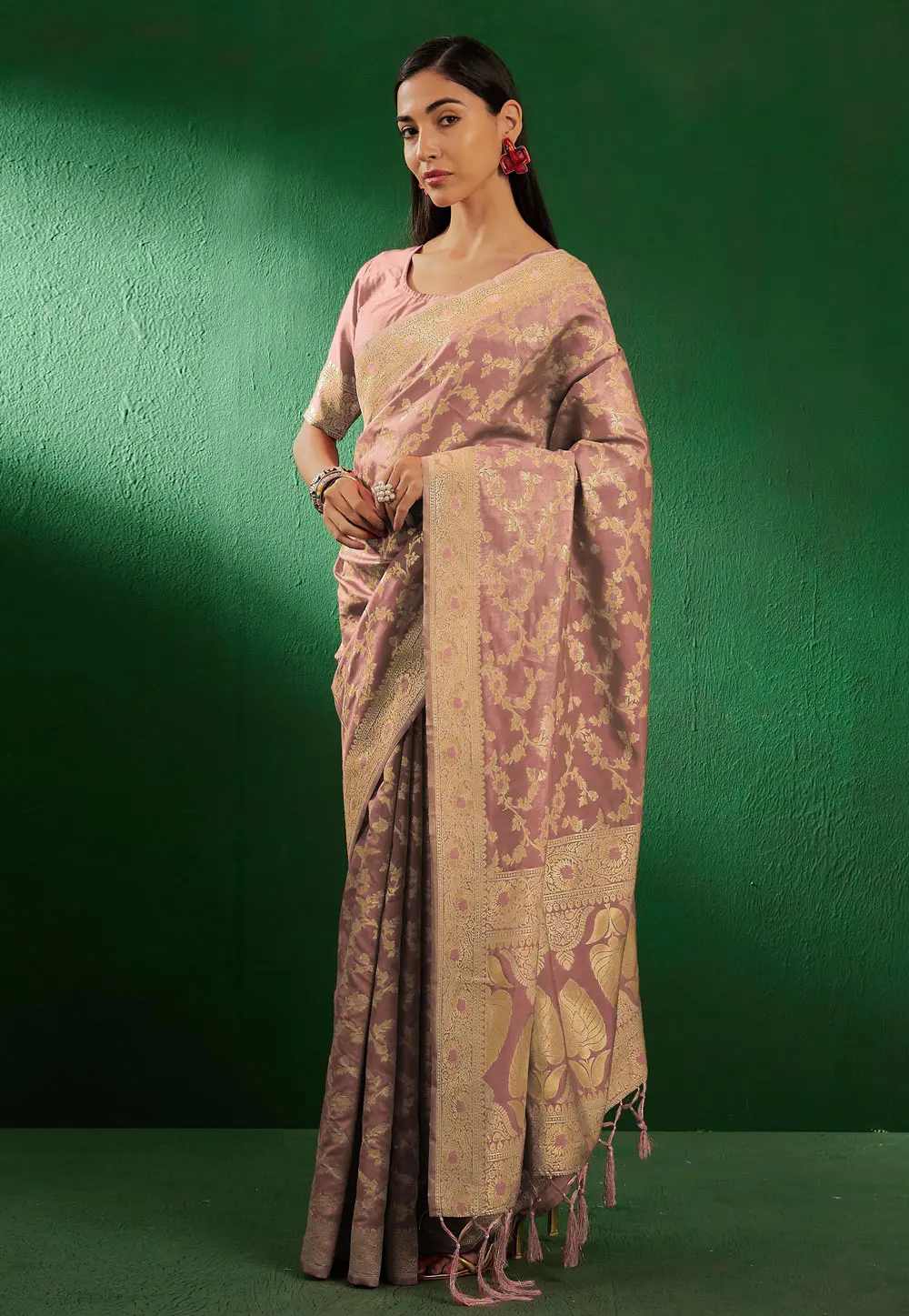 Mauve Banarasi Silk Saree With Blouse 331677