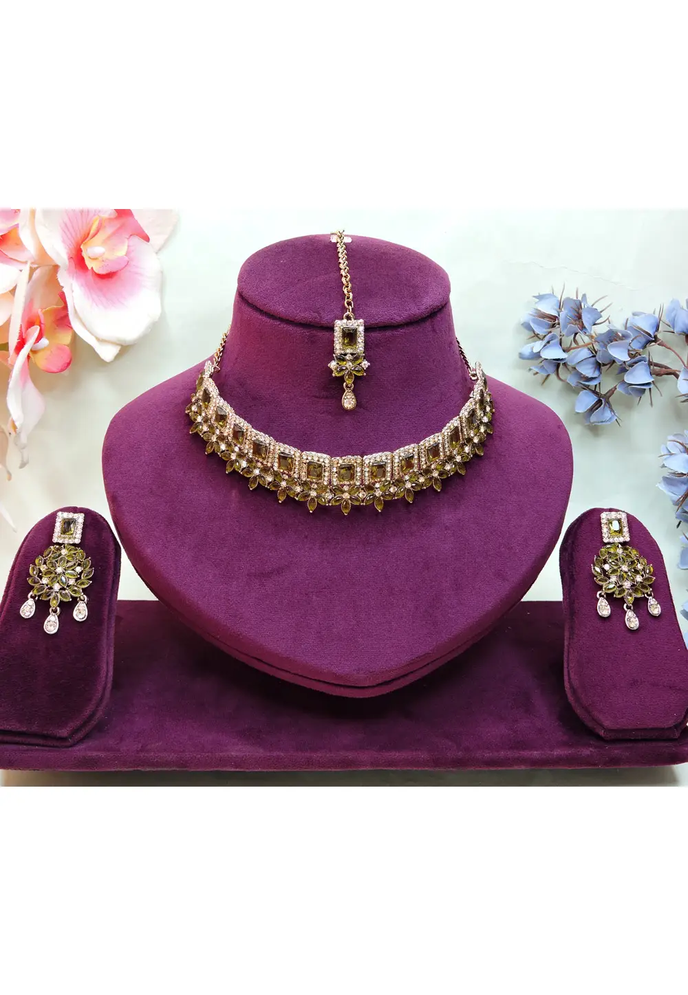 Mehndi Alloy Necklace Set With Earrings and Maang Tikka 337089