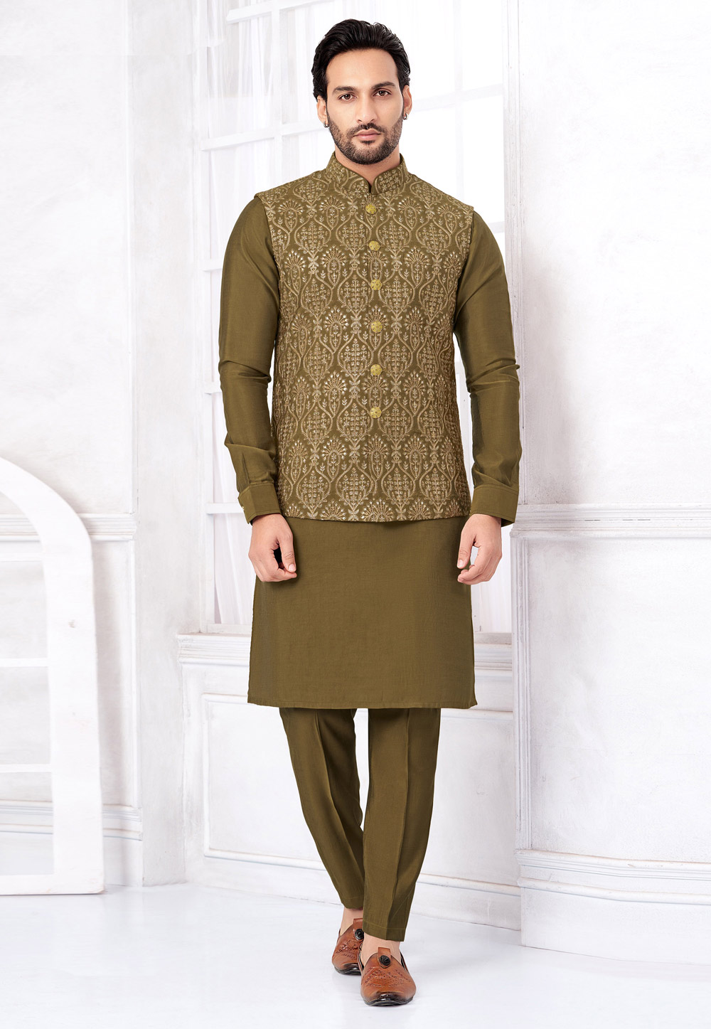 Mehndi Art Silk Kurta Pajama With Jacket 322302