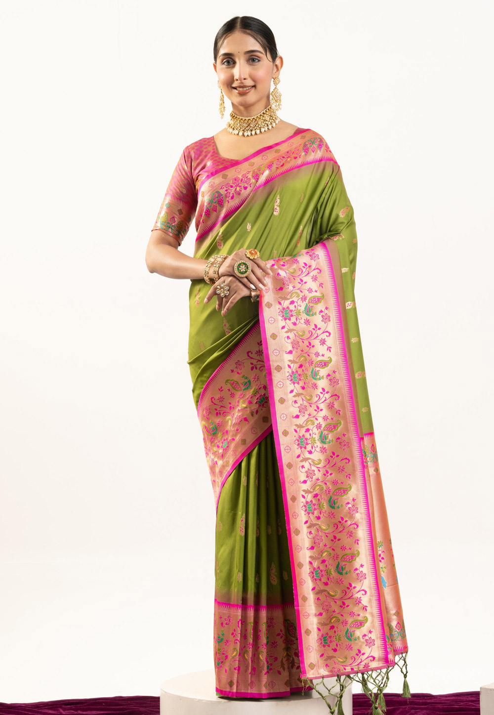 Mehndi Banarasi Silk Saree 326013