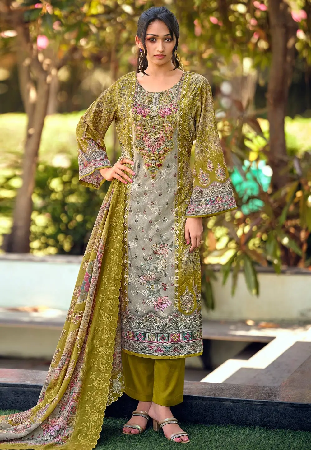 Mehndi Cotton Straight Suit 334140