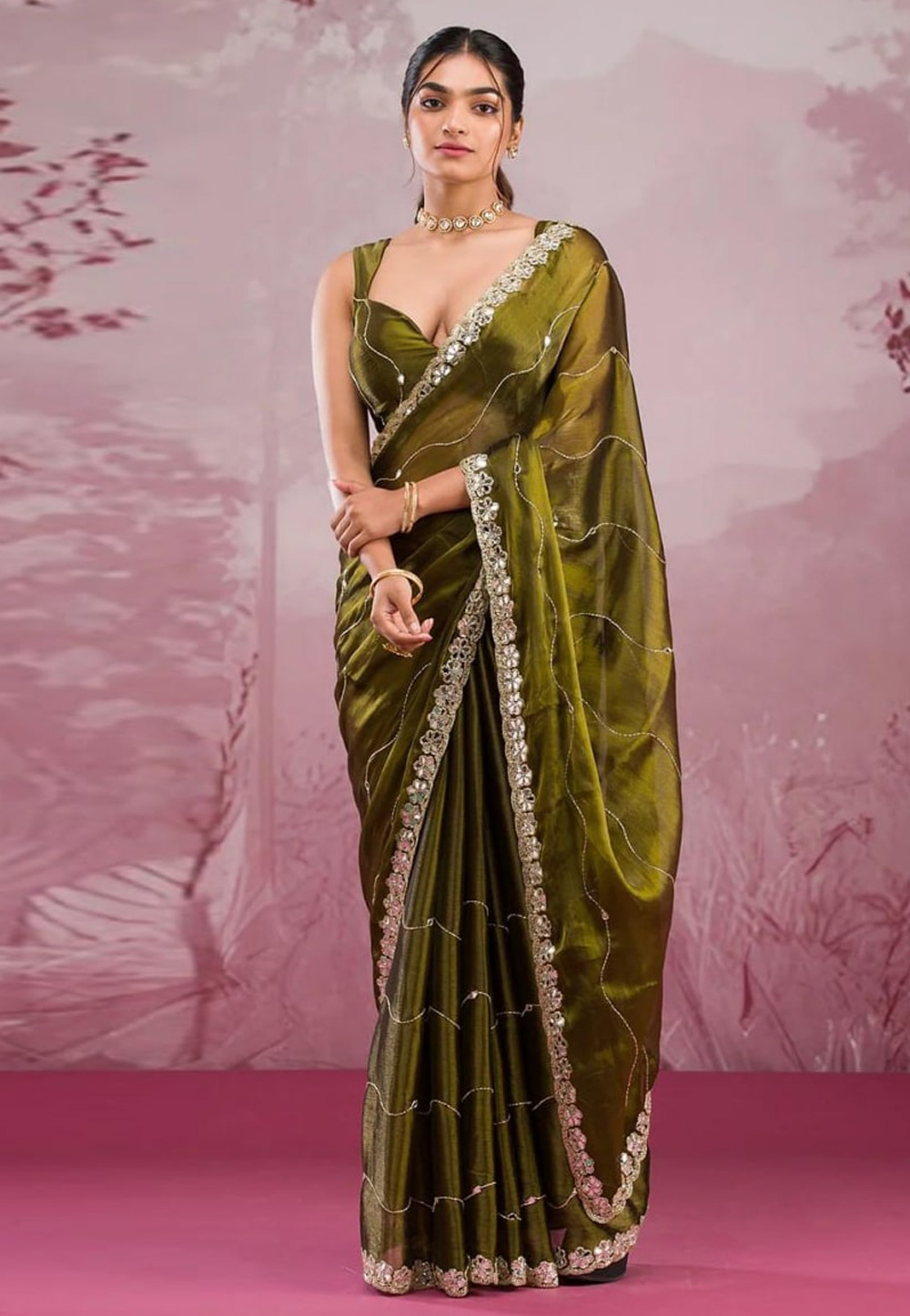 Mehndi Silk Saree With Blouse 311936
