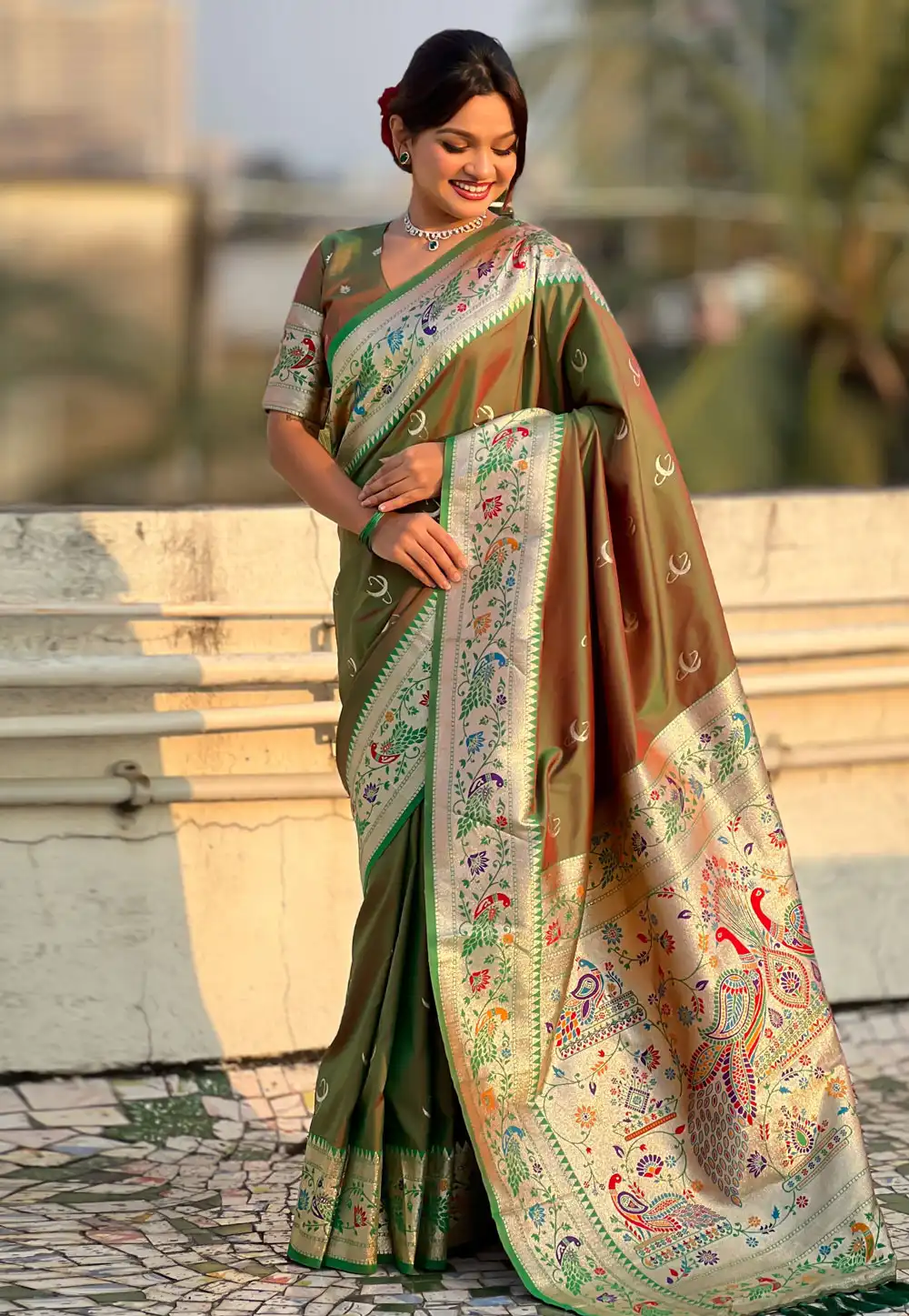 Mehndi Silk Saree With Blouse 320668