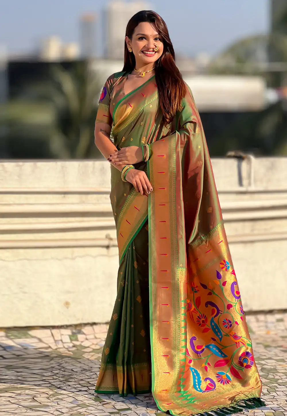 Mehndi Silk Saree With Blouse 323043
