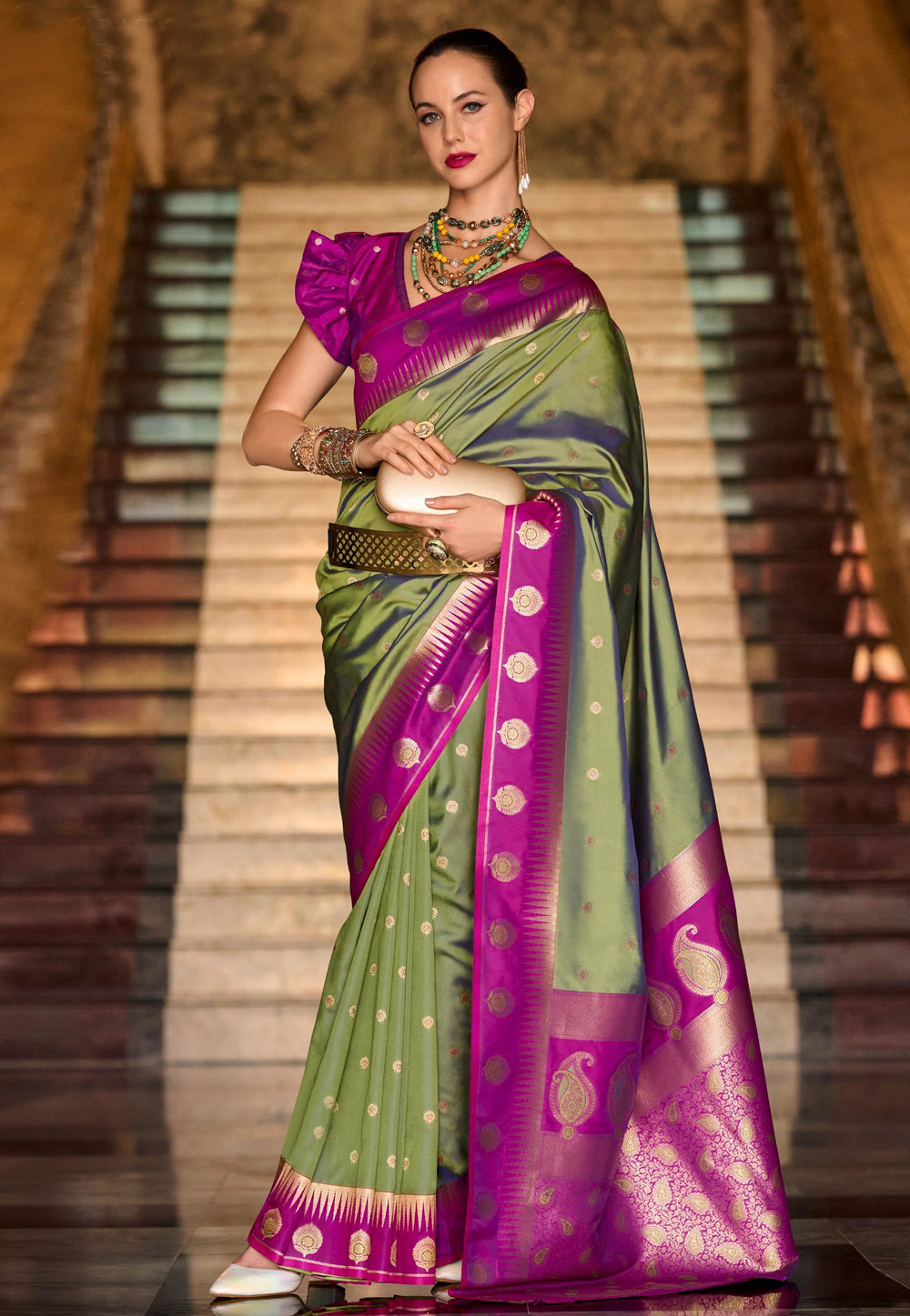 Mehndi Silk Saree With Blouse 308030