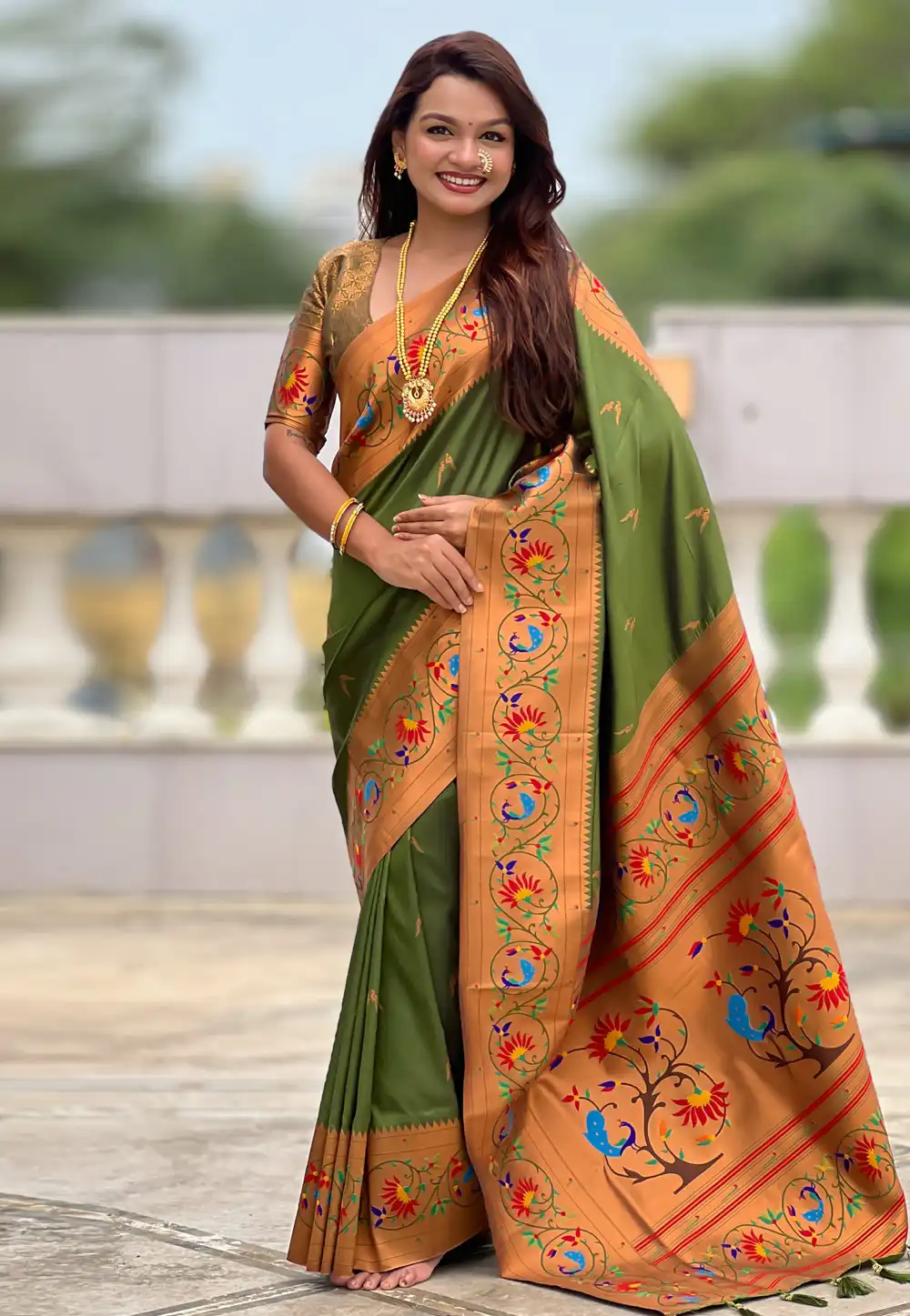 Mehndi Silk Saree With Blouse 317672
