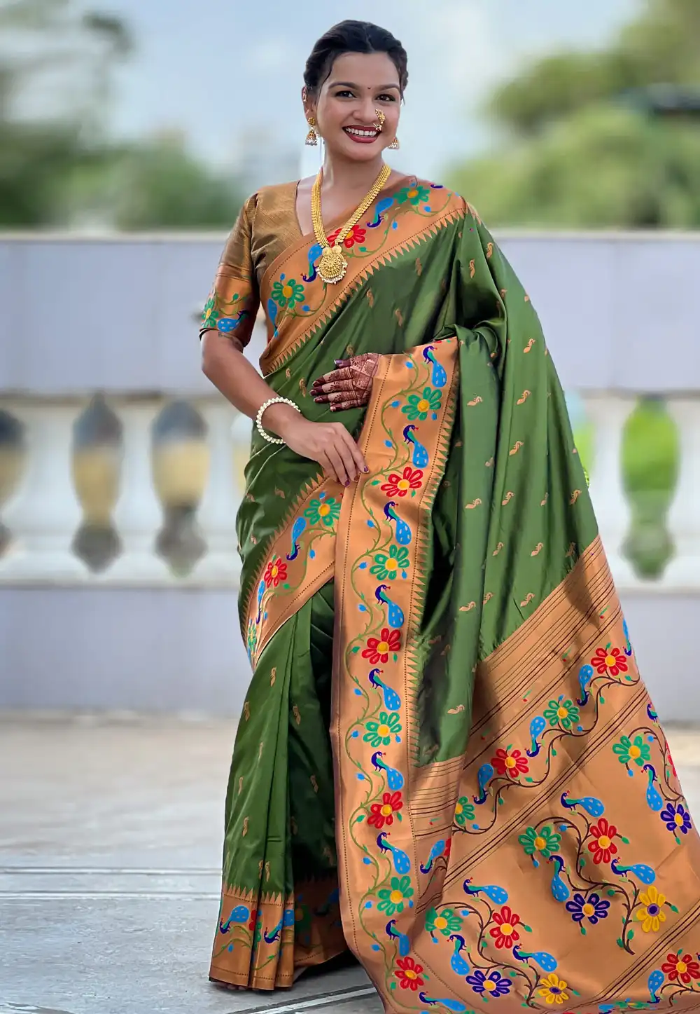 Mehndi Silk Saree With Blouse 317680