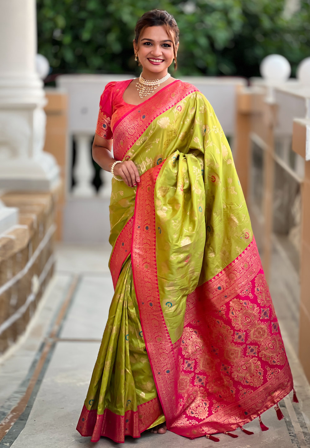 Mehndi Silk Saree With Blouse 307227