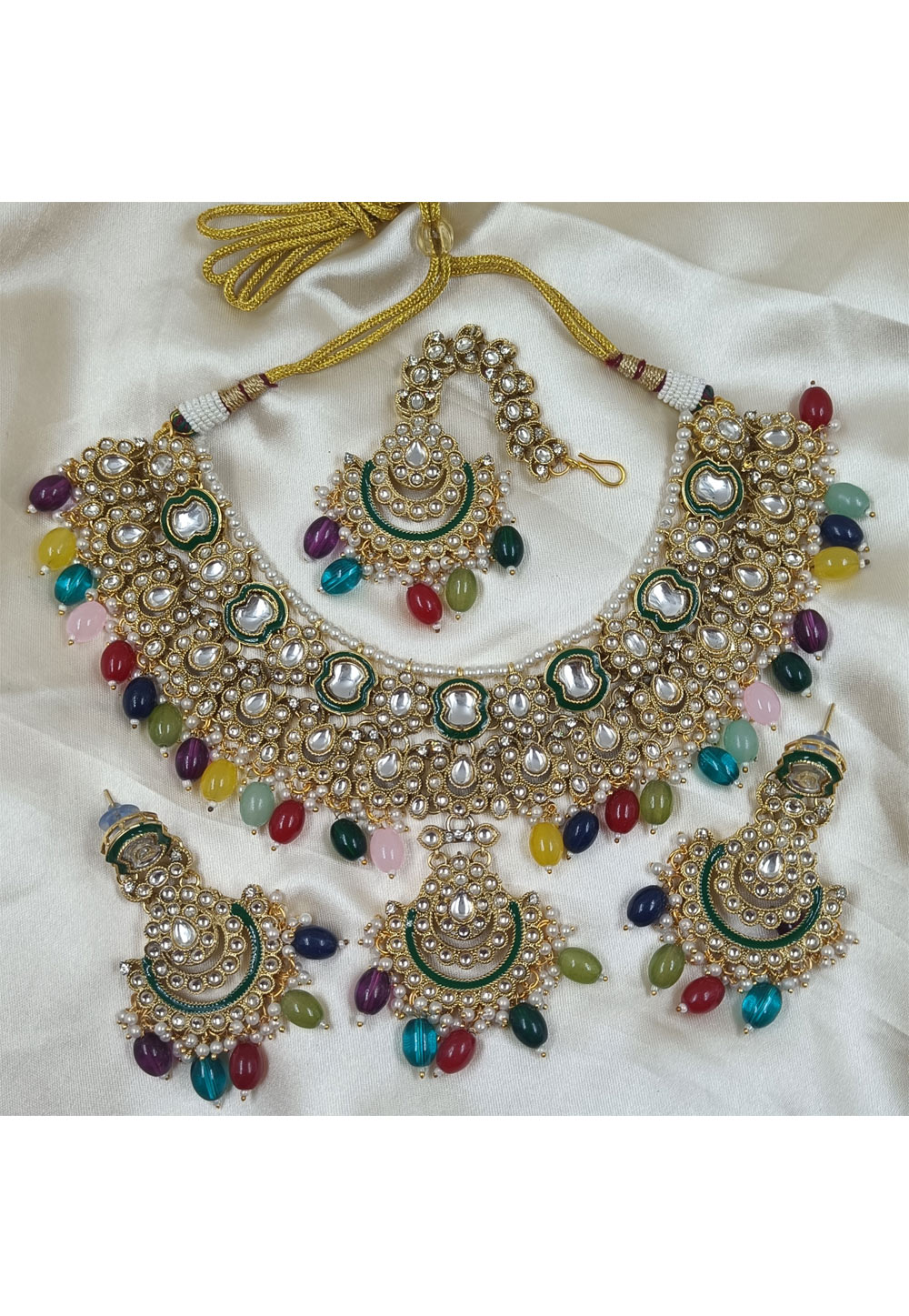 Multicolor Alloy Necklace Set With Earrings and Maang Tikka 320256