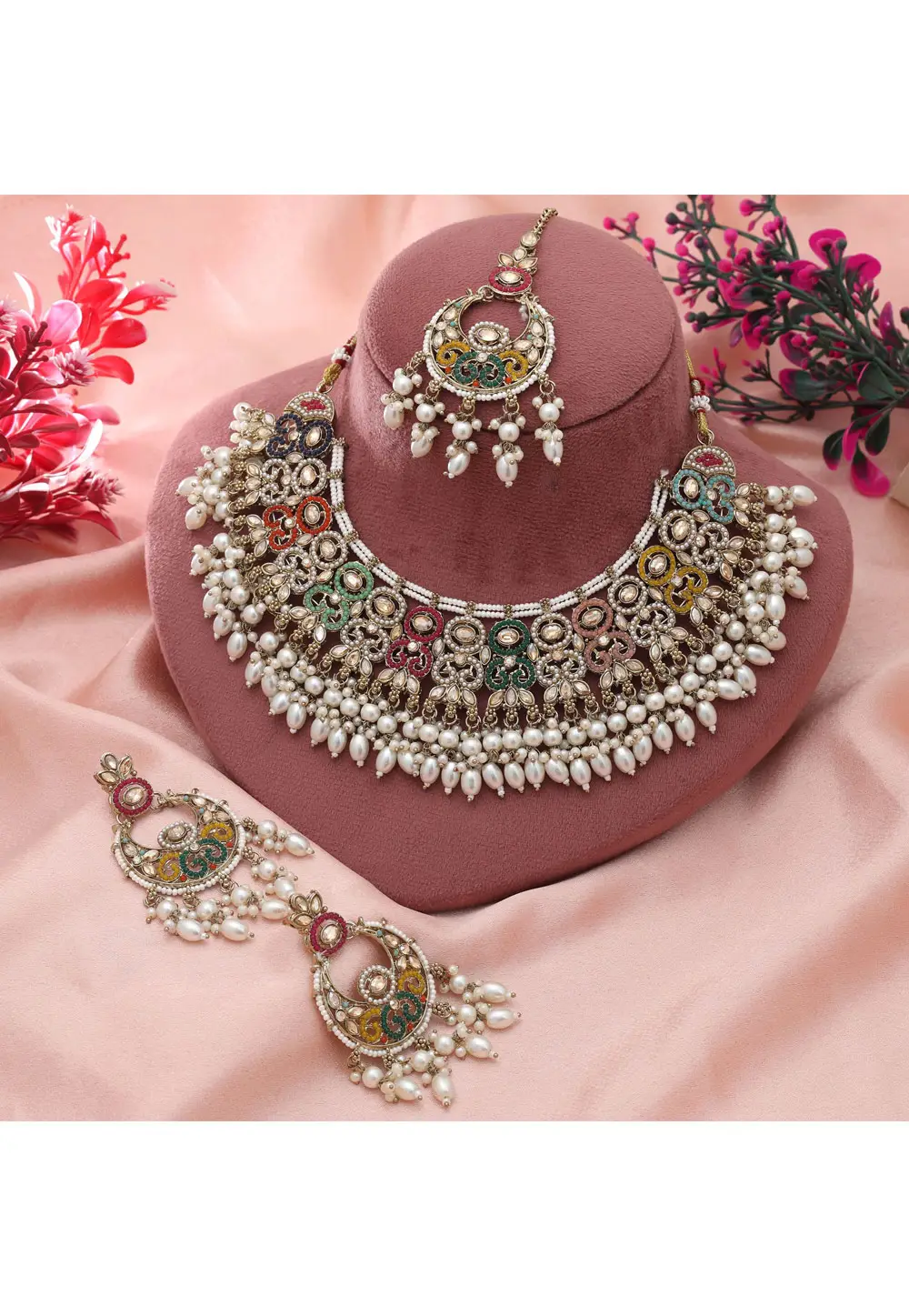 Multicolor Alloy Necklace Set With Earrings and Maang Tikka 333839
