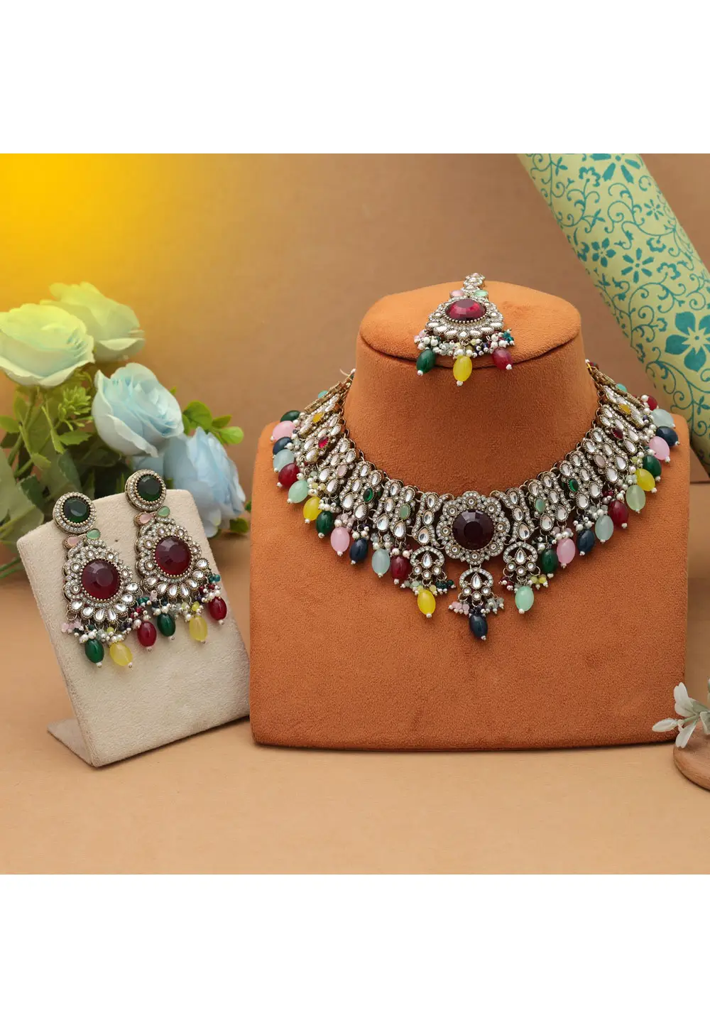 Multicolor Alloy Necklace Set With Earrings and Maang Tikka 333843