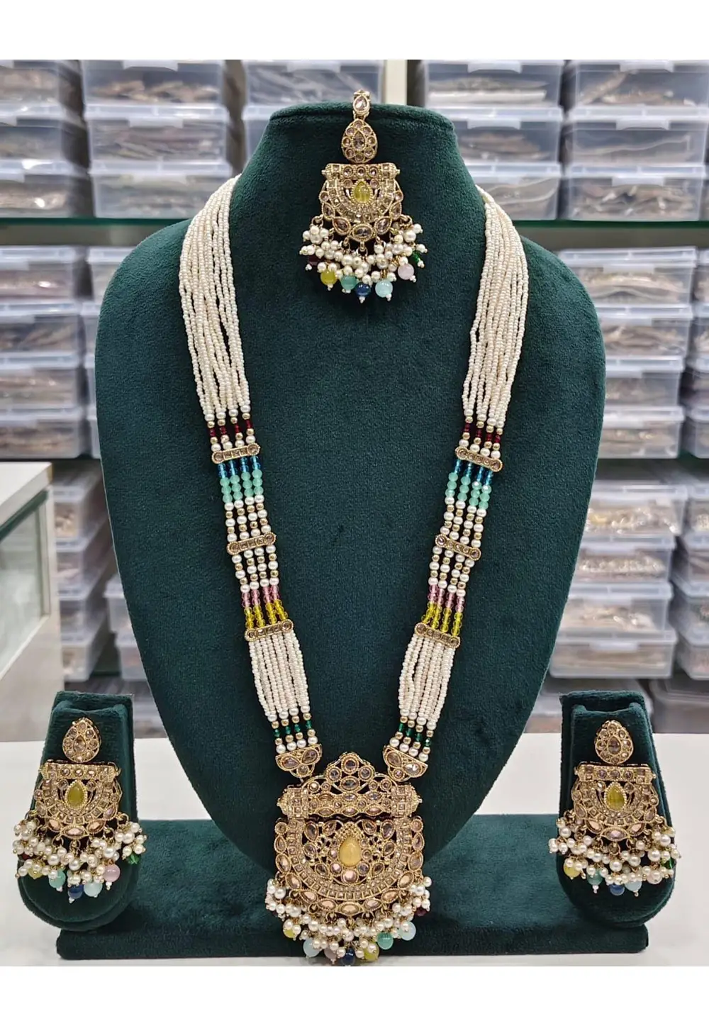 Multicolor Alloy Necklace Set With Earrings and Maang Tikka 336707