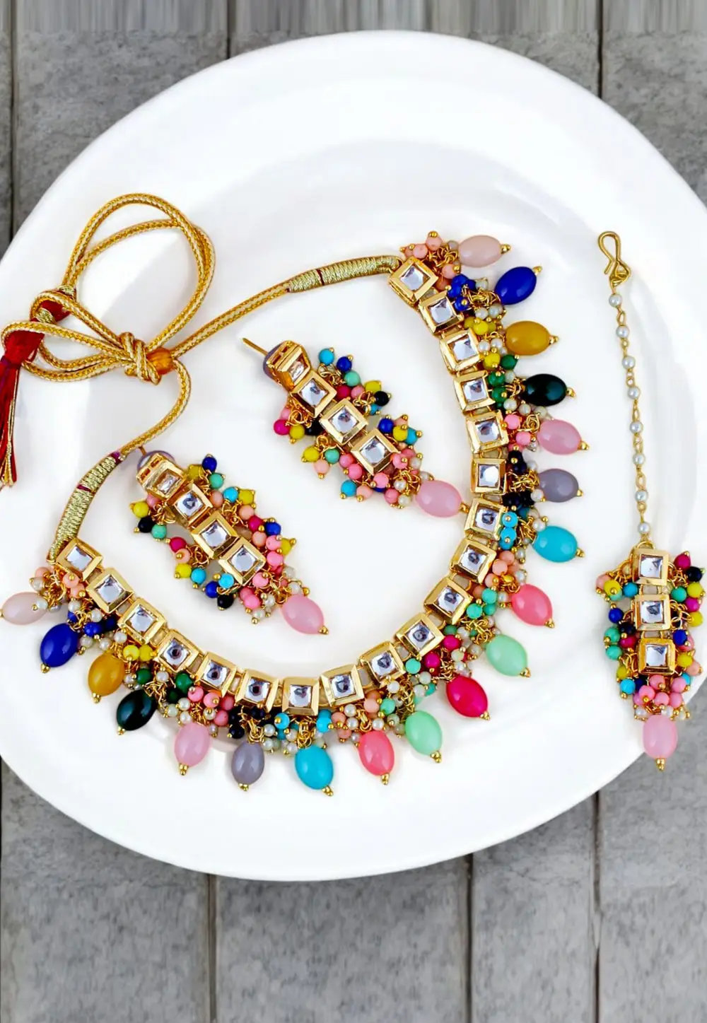 Multicolor Brasso Necklace Set With Earrings and Maang Tikka 334280