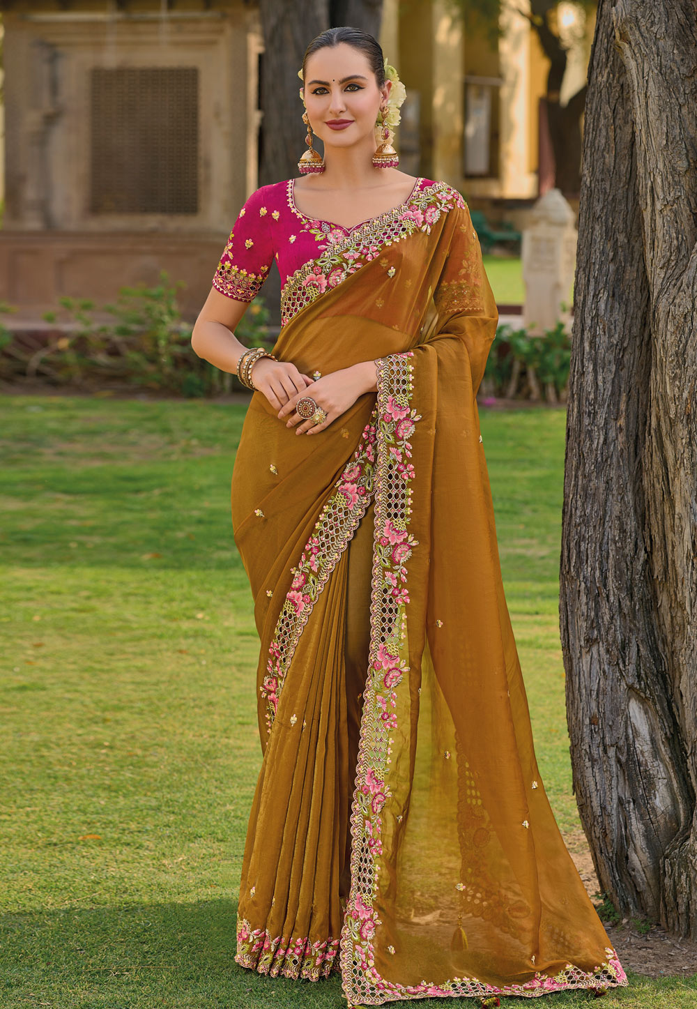 Mustard Silk Saree With Blouse 285478