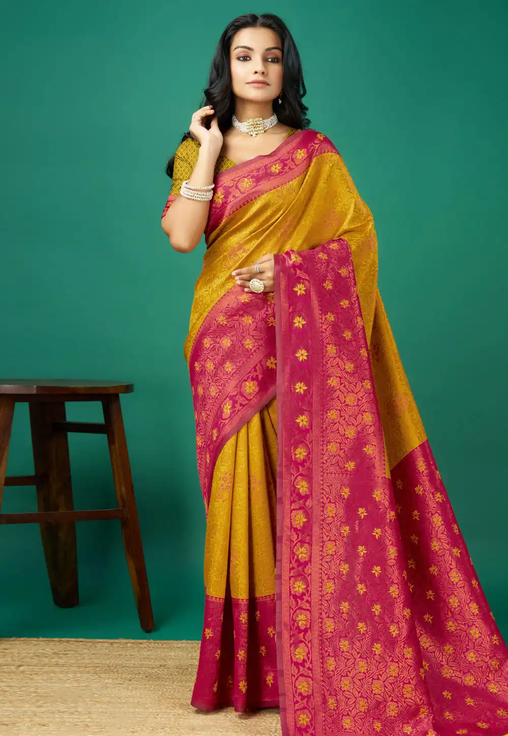 Mustard Silk Saree With Blouse 289320