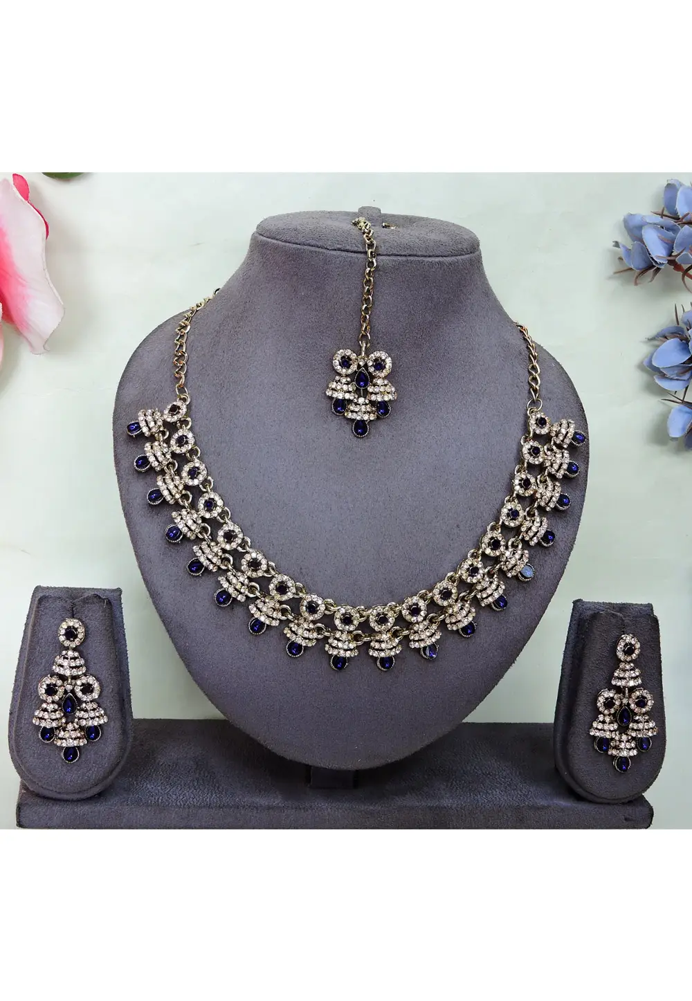 Navy Blue Alloy Necklace Set With Earrings and Maang Tikka 337098