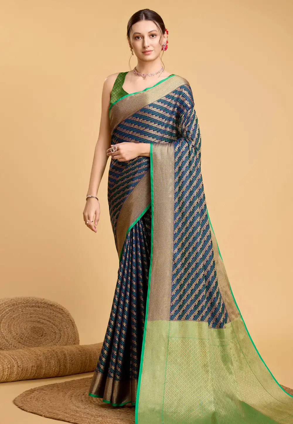 Navy Blue Silk Saree With Blouse 284075