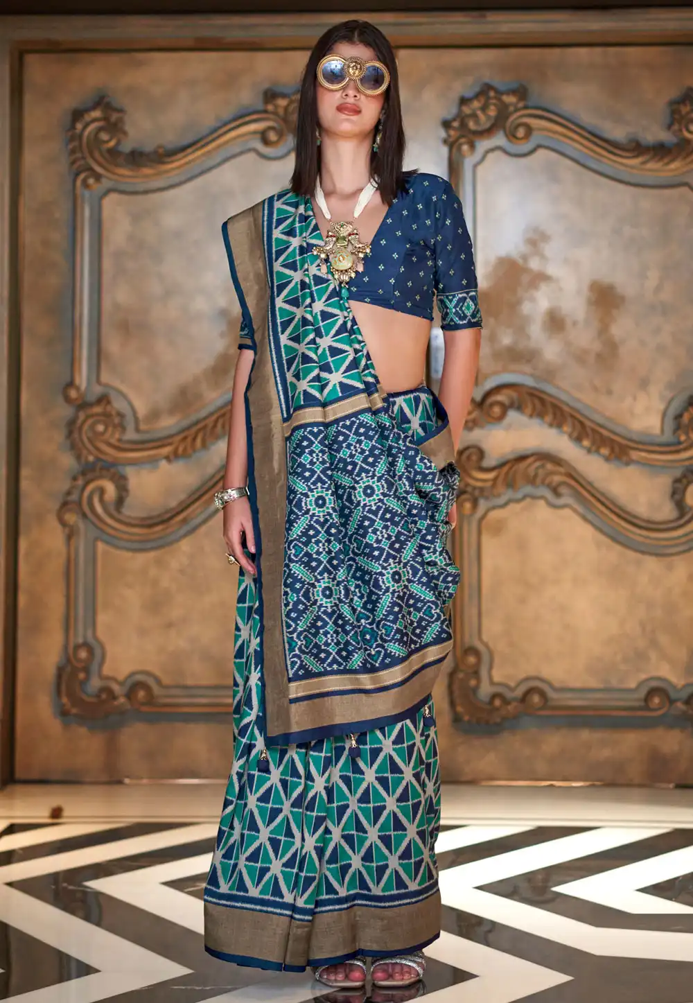 Navy Blue Silk Saree With Blouse 318674