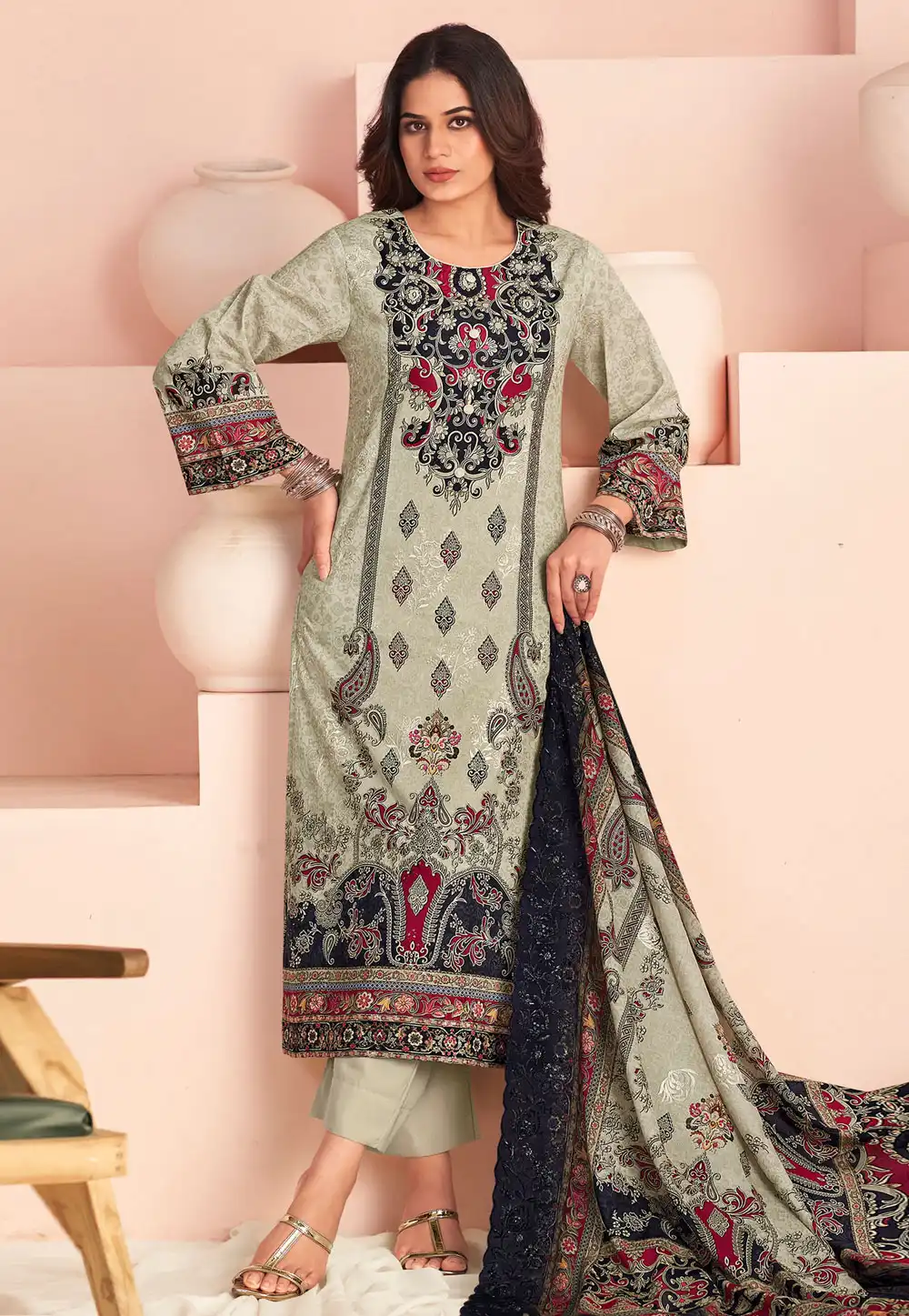 Off White Cotton Pakistani Suit 324037