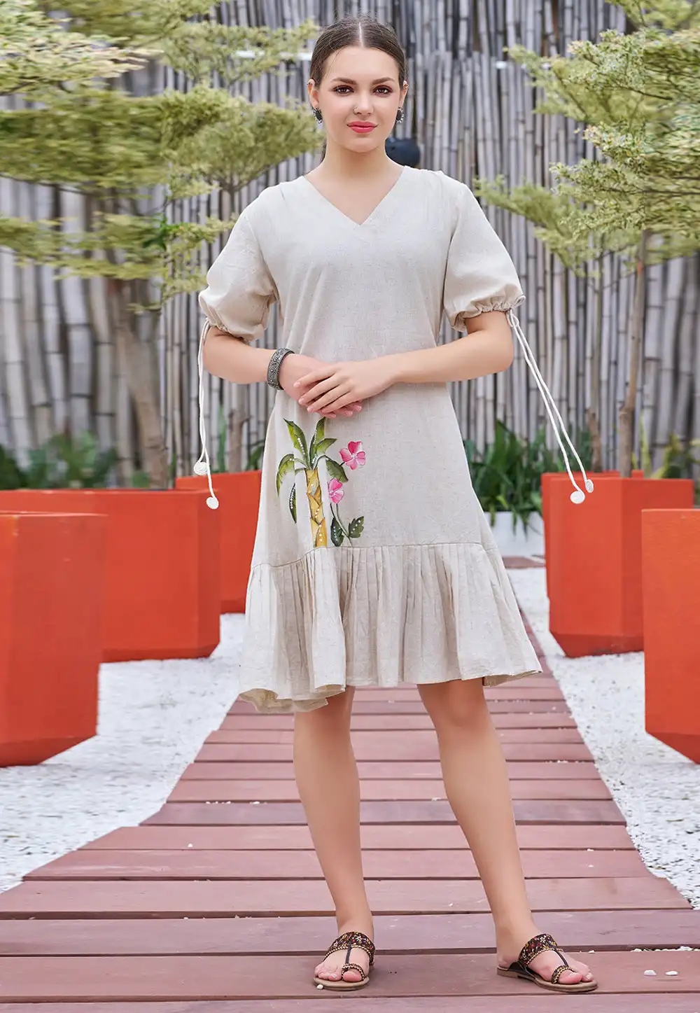 Off White Cotton Short Kurti for Women 308096