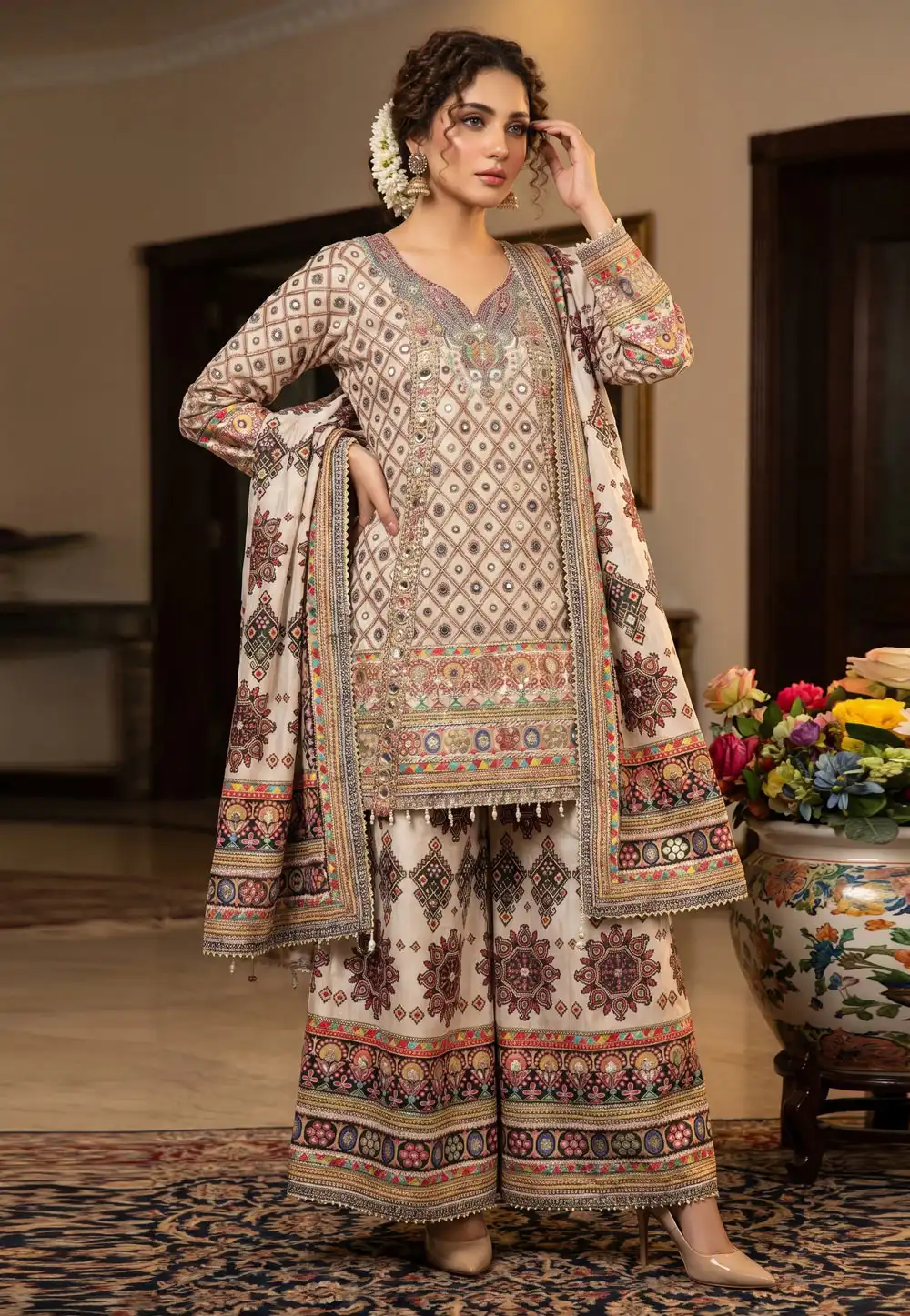 Off White Crepe Silk Palazzo Suit 327695