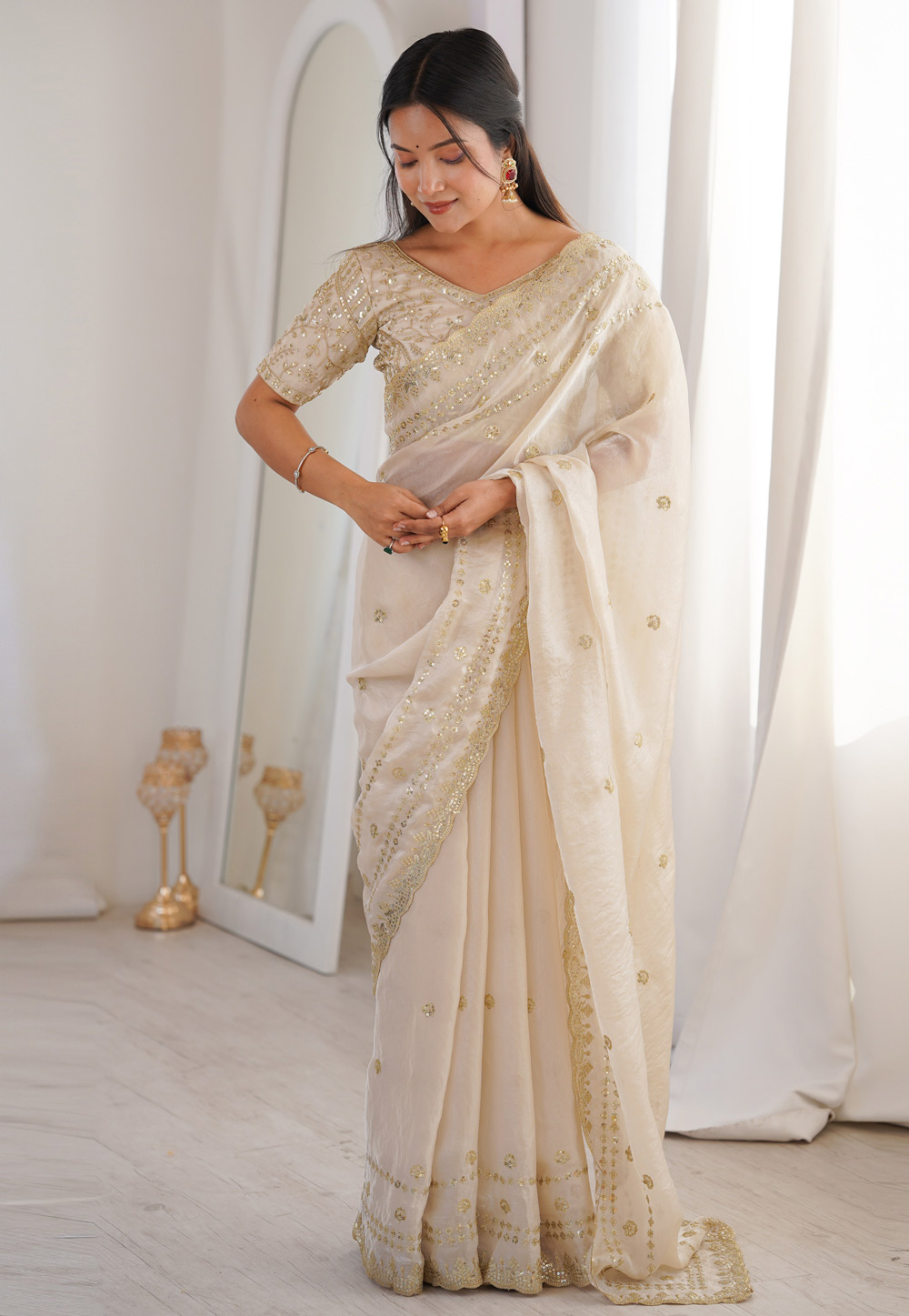 Off White Satin Saree With Blouse 329549