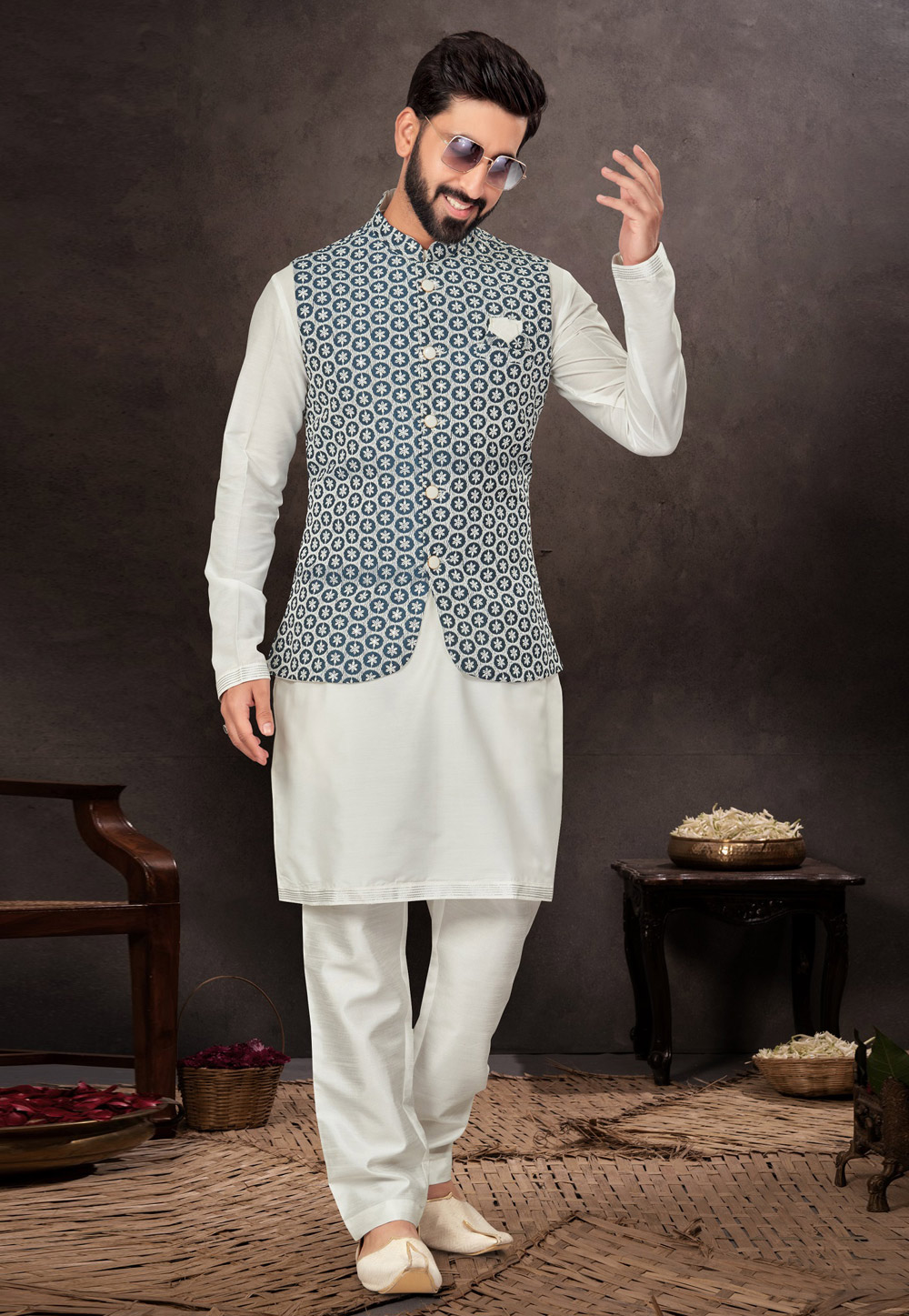 Off White Silk Kurta Pajama With Jacket 283944